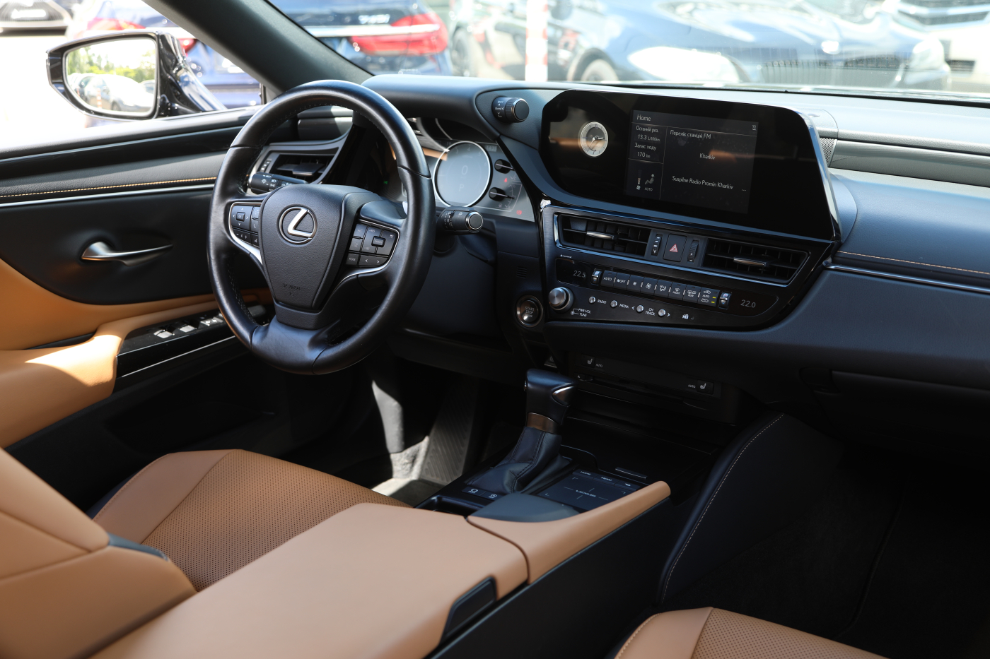 Lexus ES