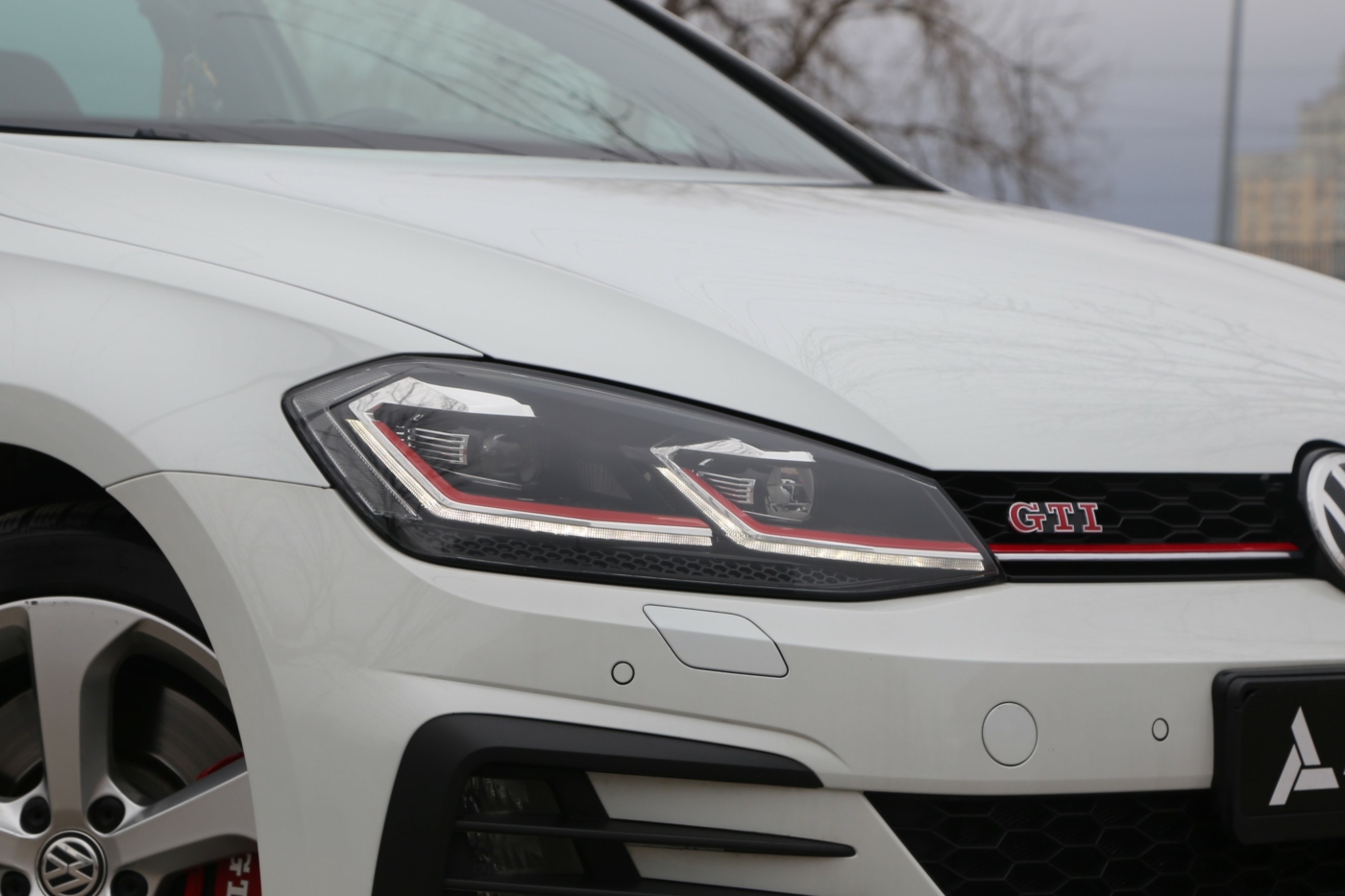 Volkswagen Golf GTI