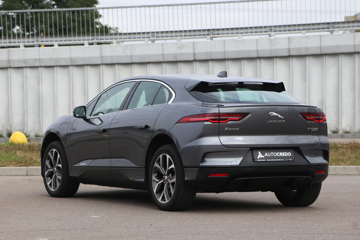 Jaguar I-Pace
