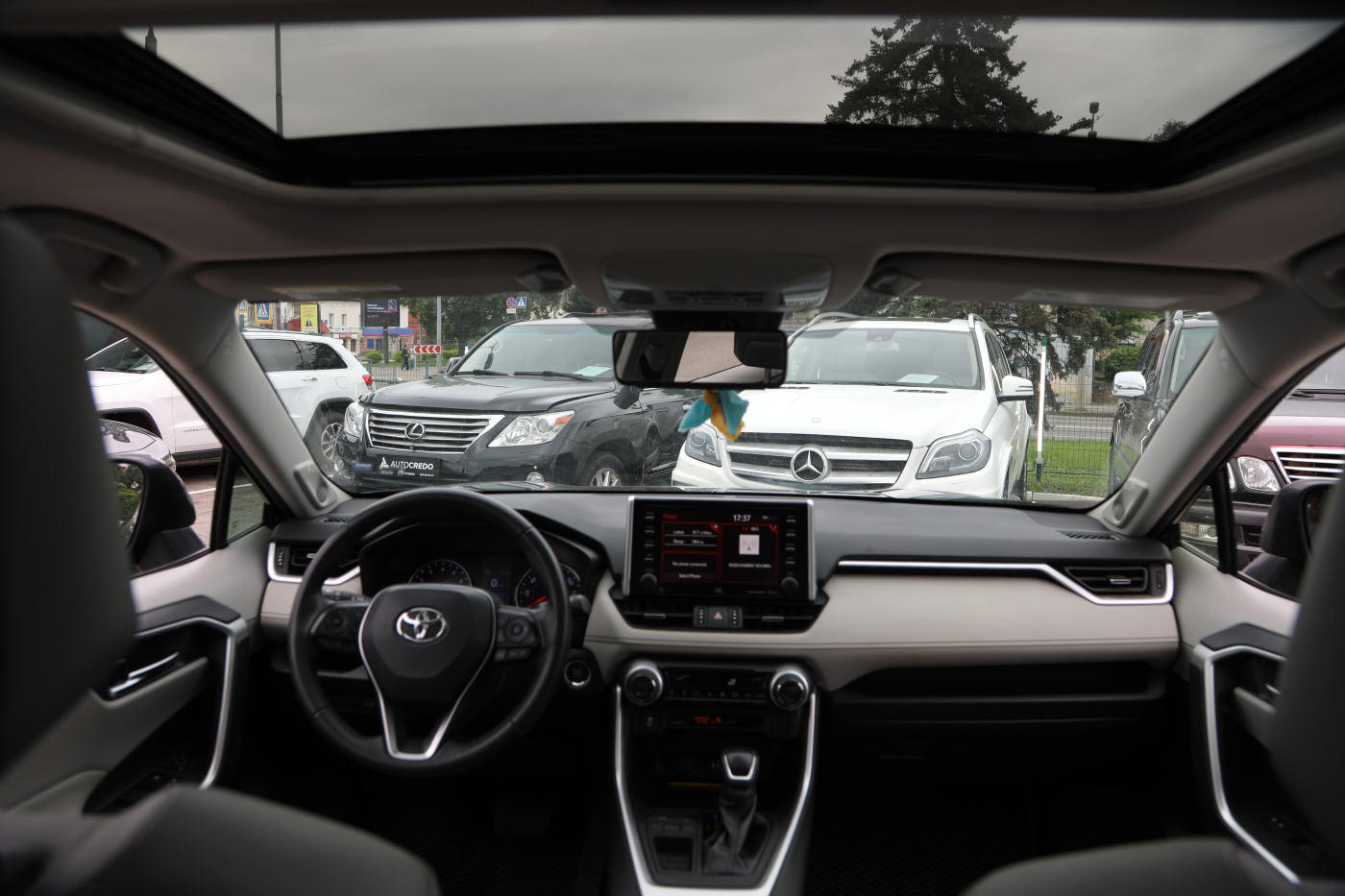 Toyota Rav 4