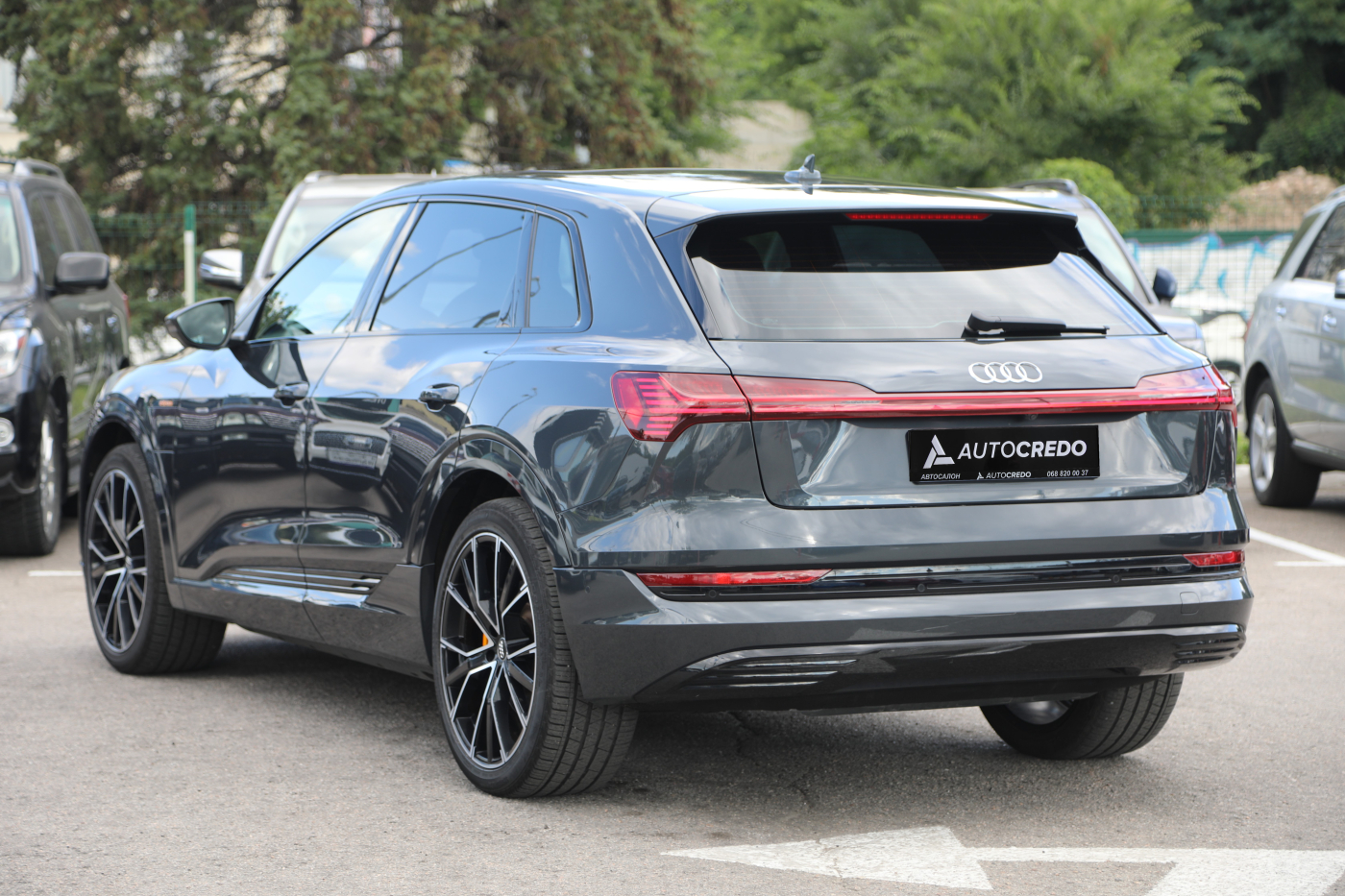 Audi e-tron