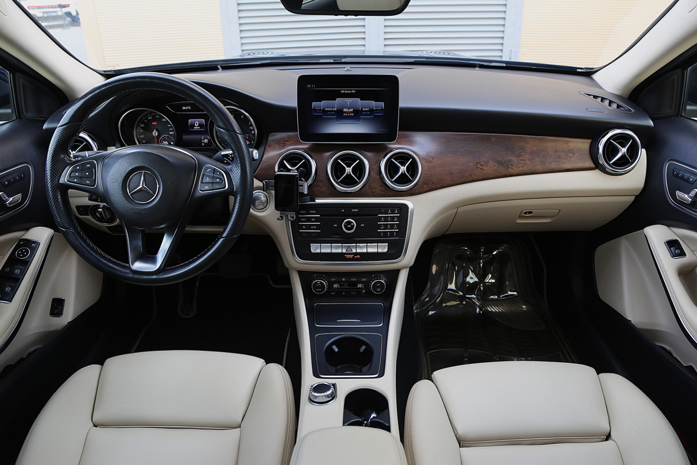 Mercedes-Benz GLA-Class