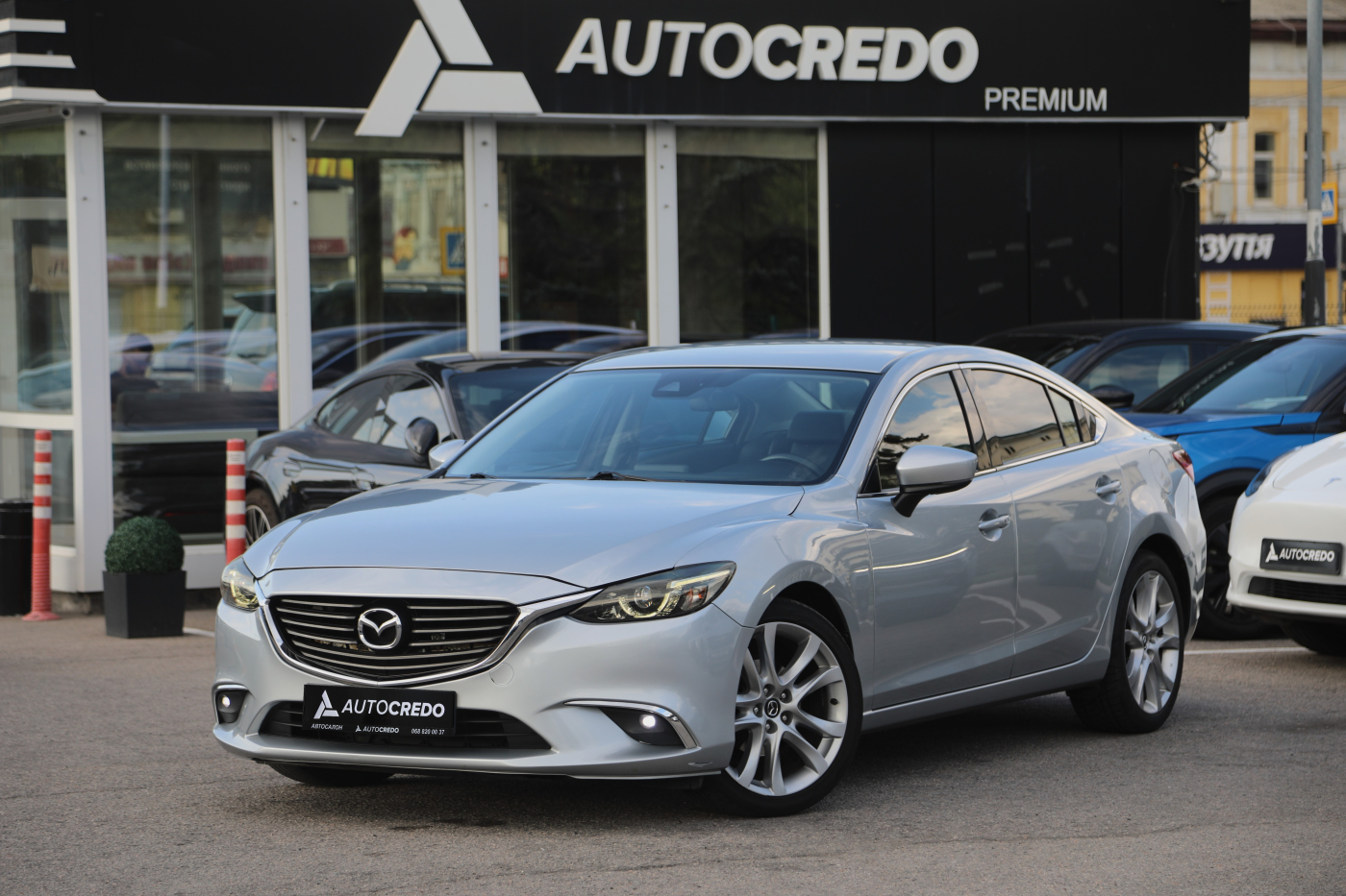 Mazda 6