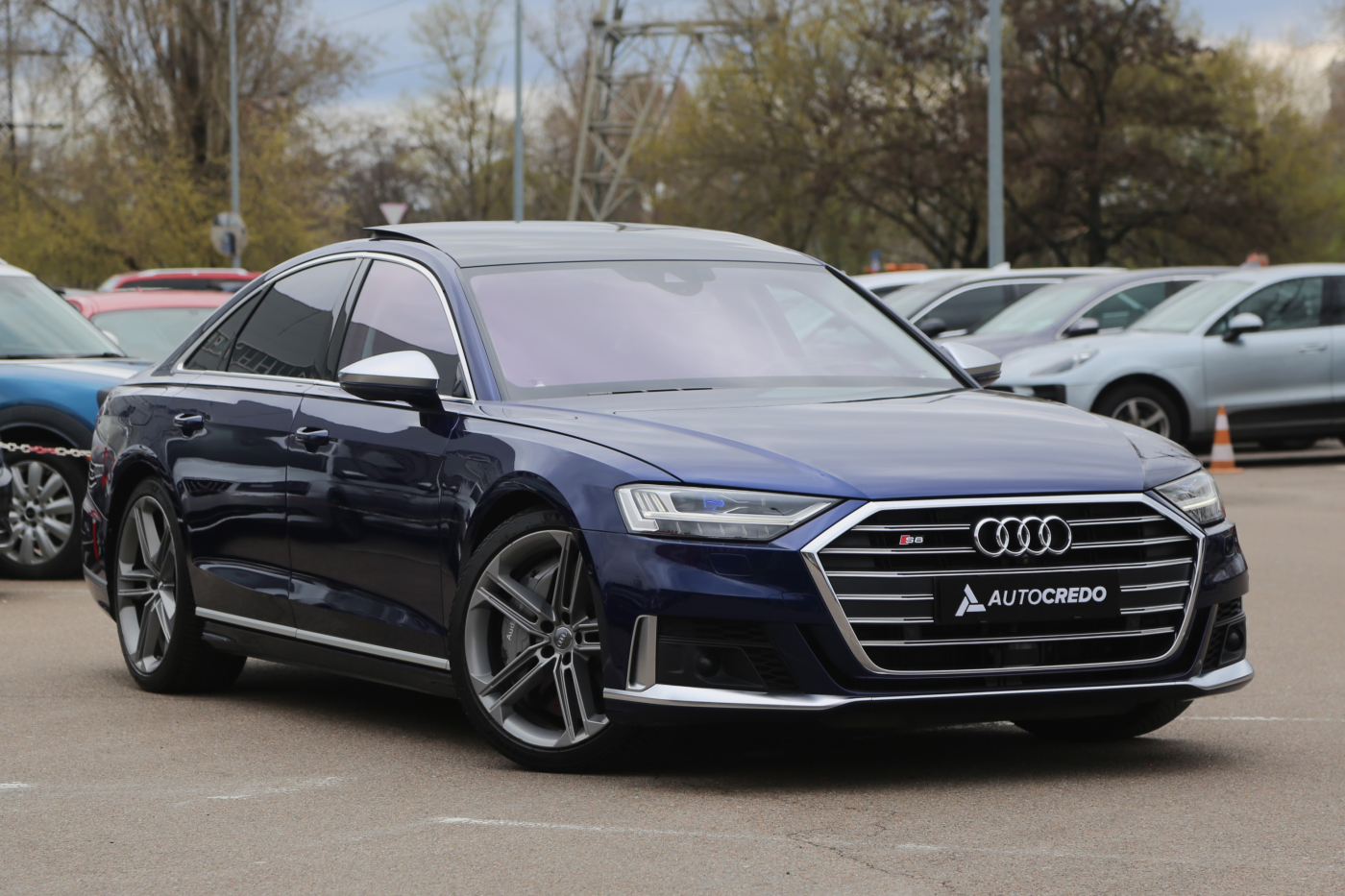 Audi S8