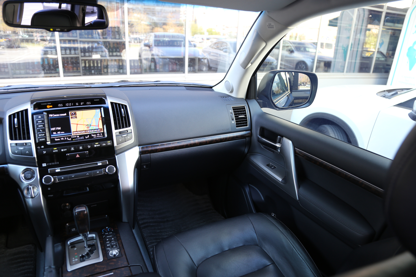 Toyota Land Cruiser (все)