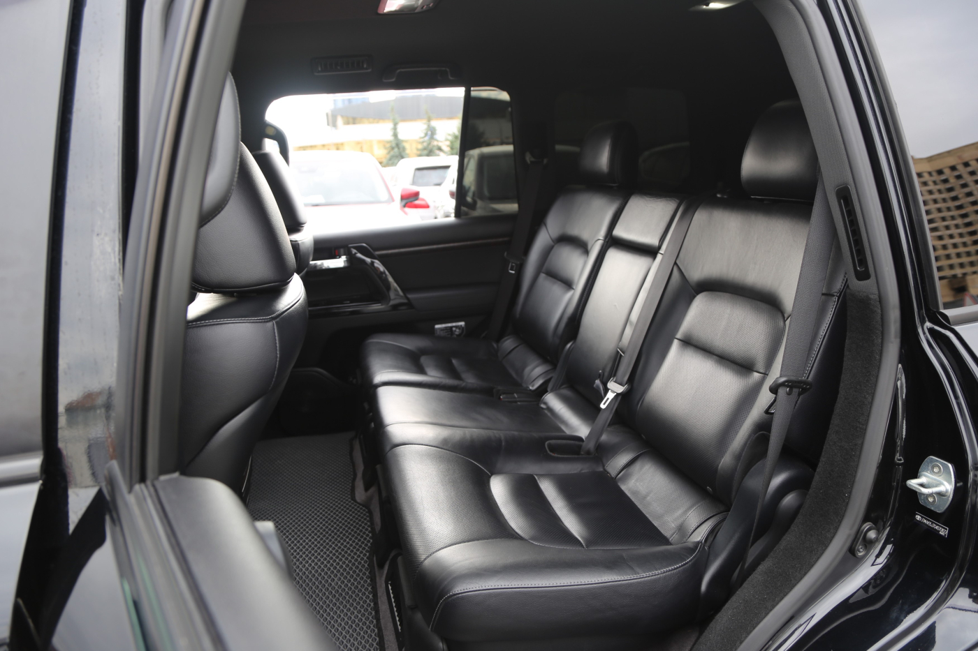 Toyota Land Cruiser (все)