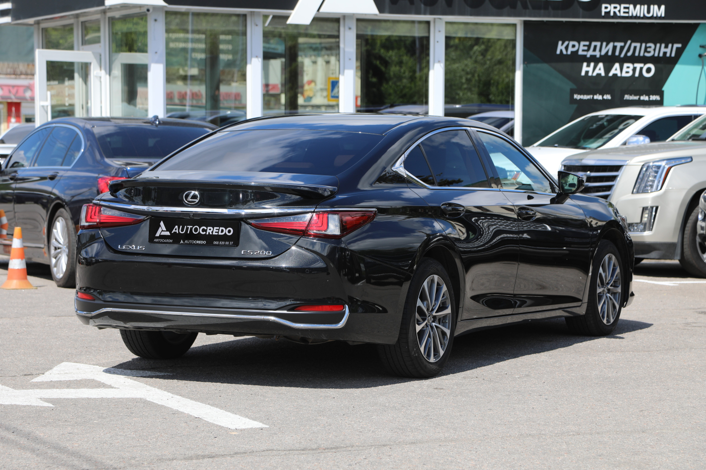 Lexus ES