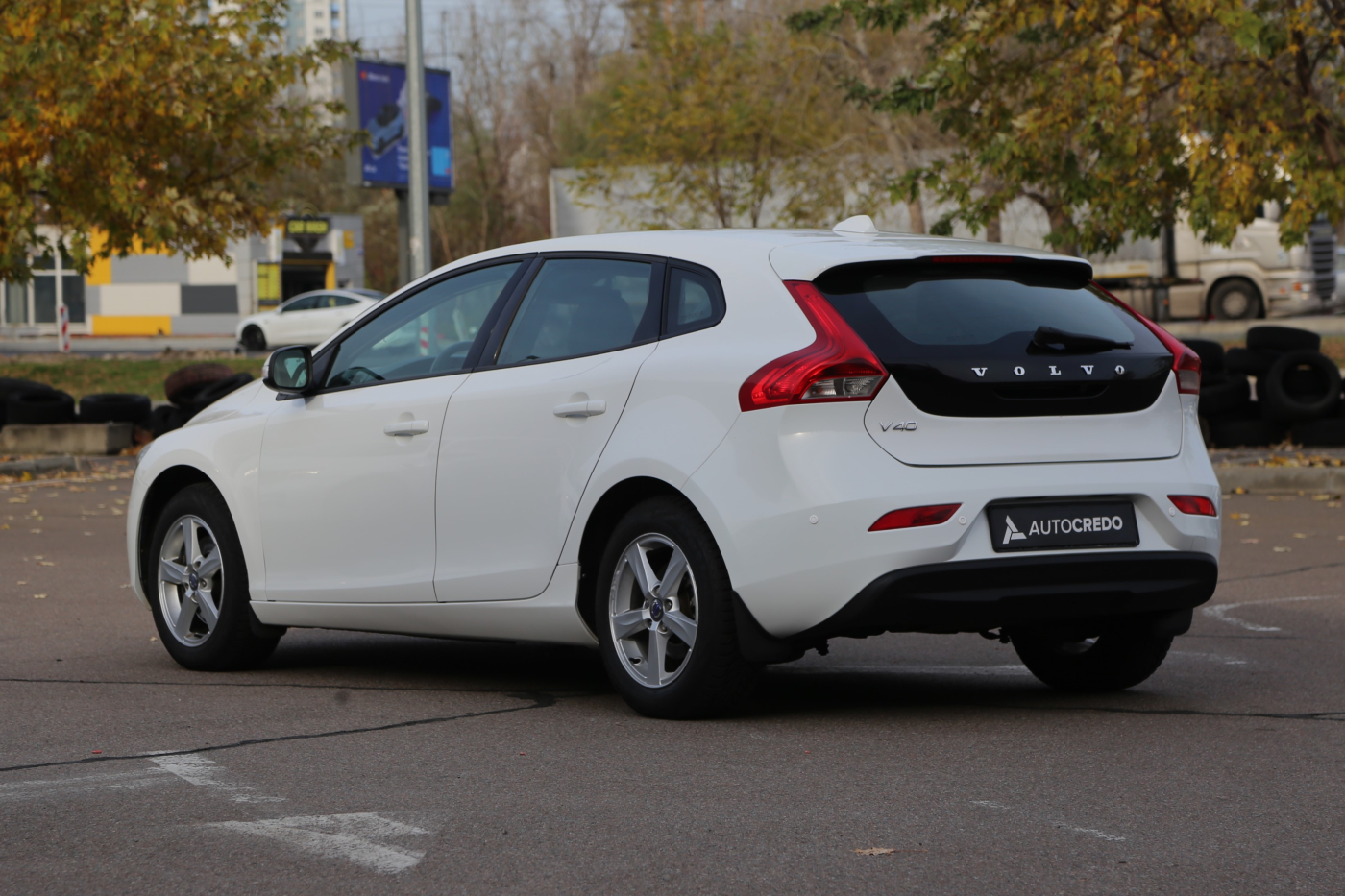Volvo V40