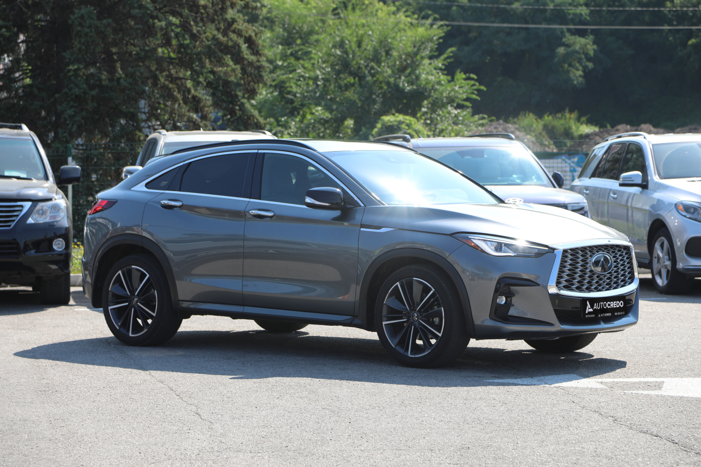 Infiniti QX55