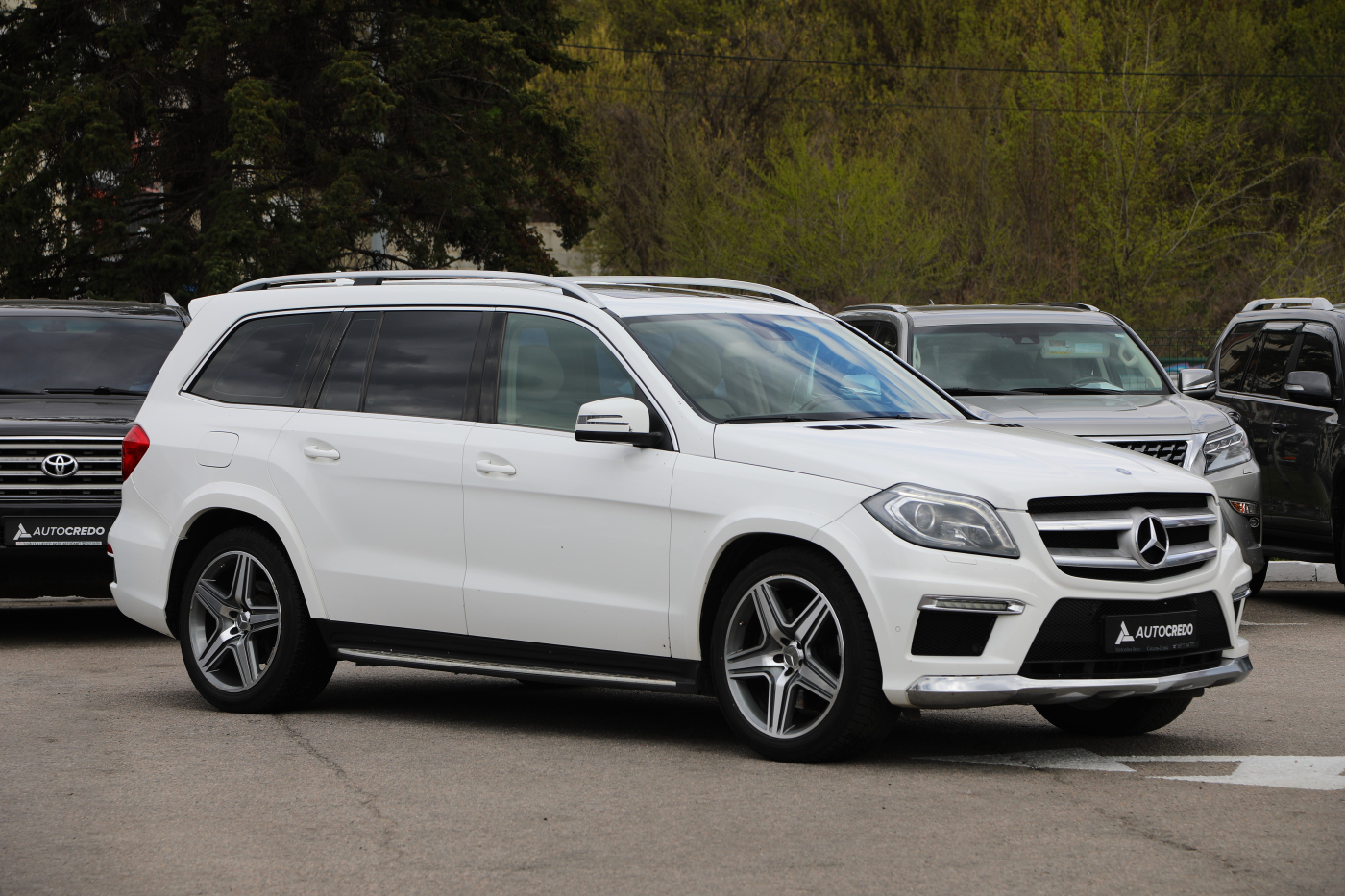 Mercedes-Benz GL-Class