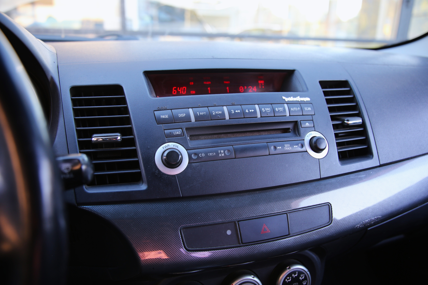 Mitsubishi Lancer