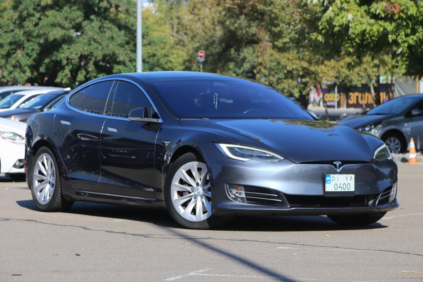 Tesla Model S