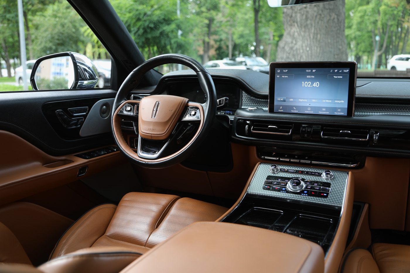 Lincoln Aviator