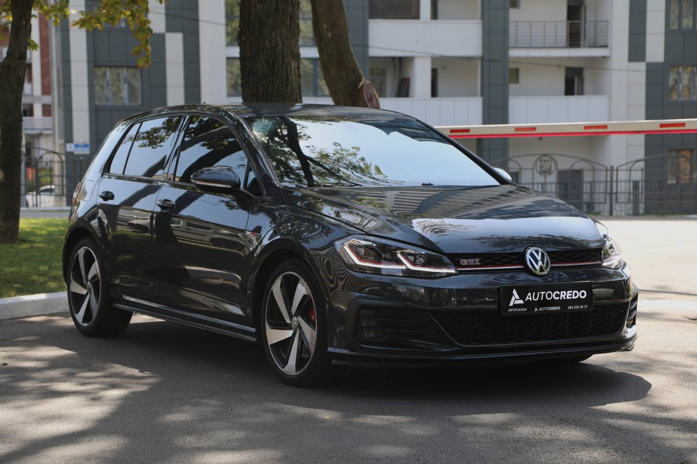 Volkswagen Golf GTI
