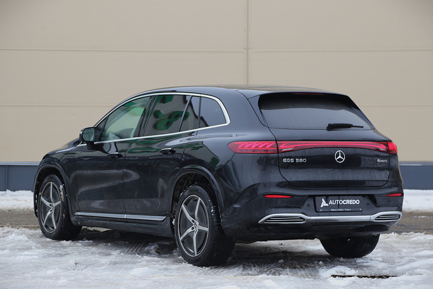 Mercedes-Benz EQS SUV