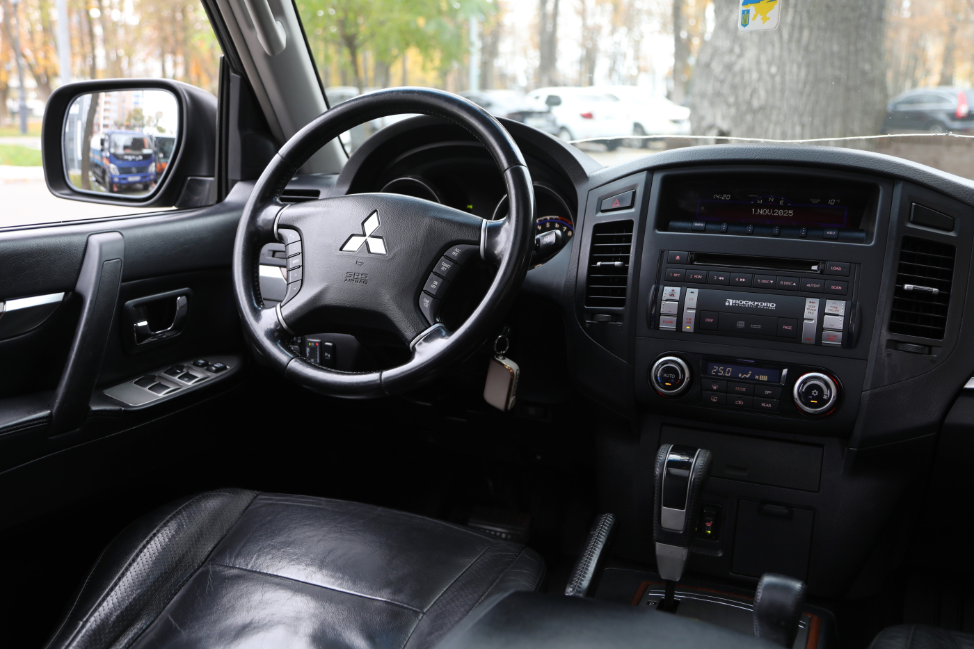 Mitsubishi Pajero Wagon