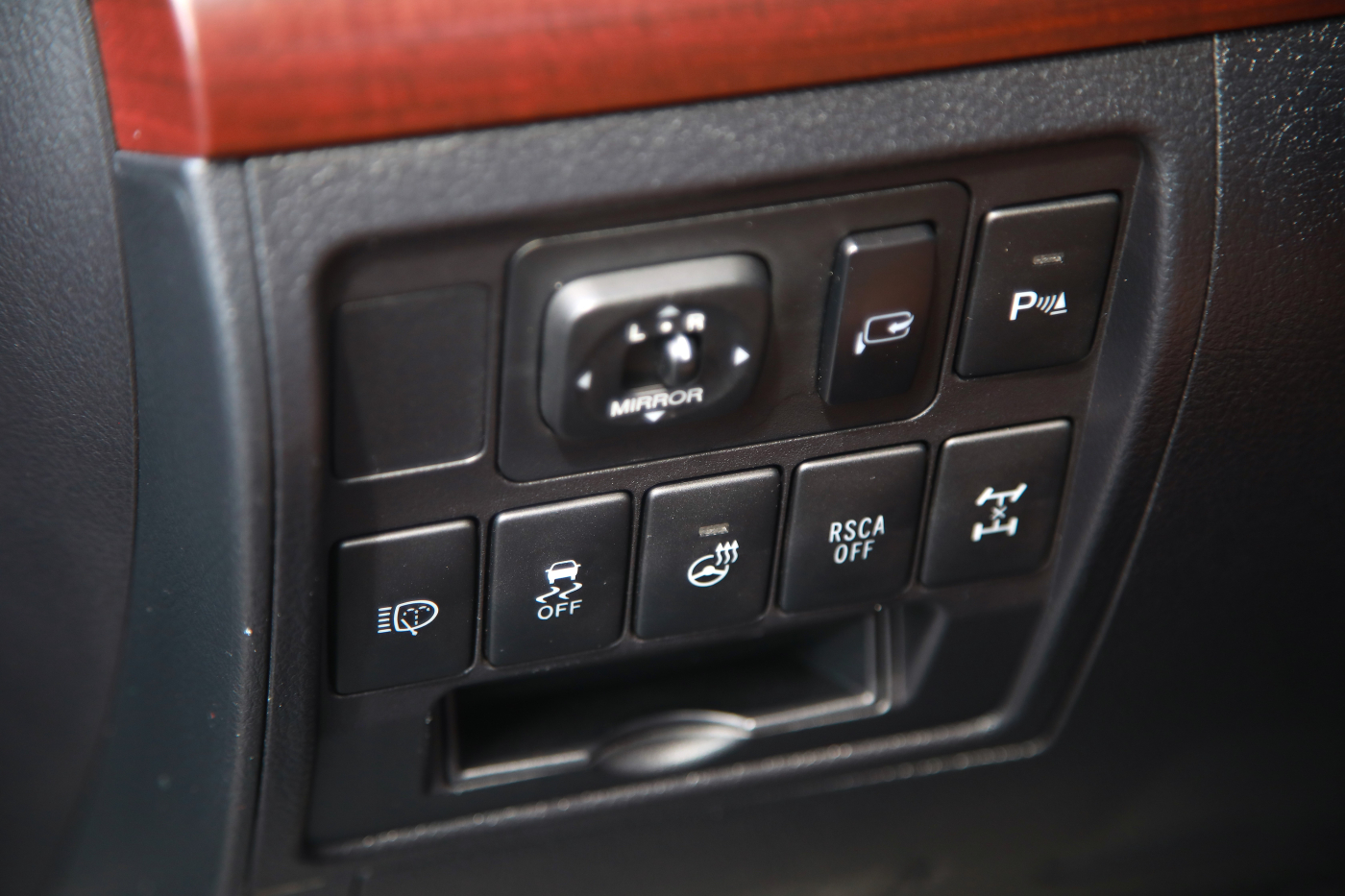 Toyota Land Cruiser (все)