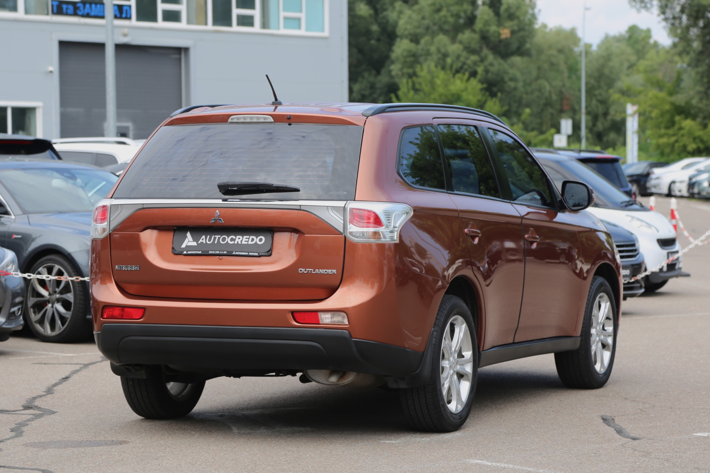 Mitsubishi Outlander