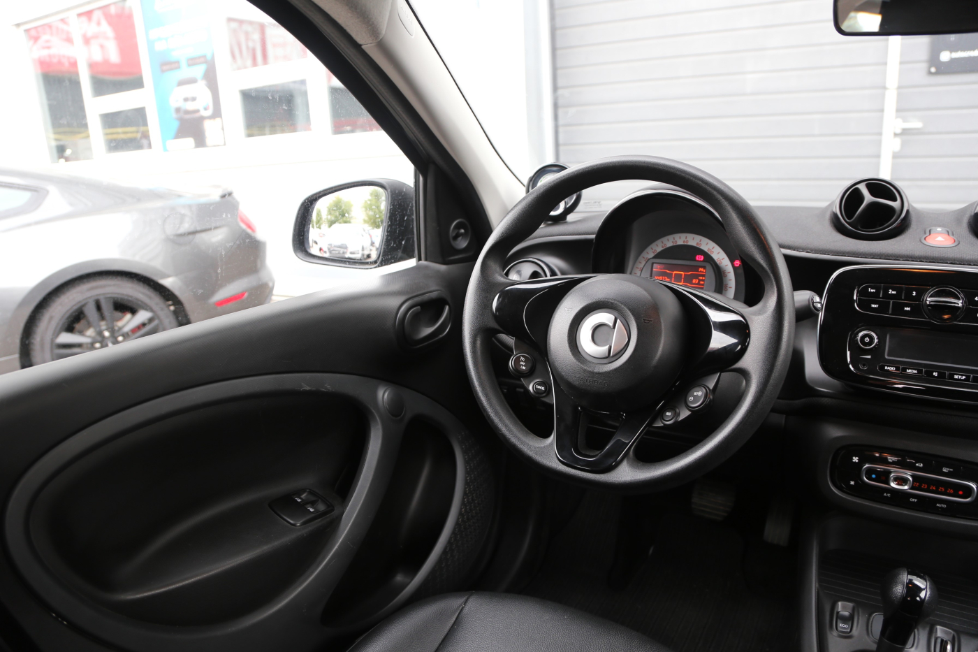Smart EQ Forfour