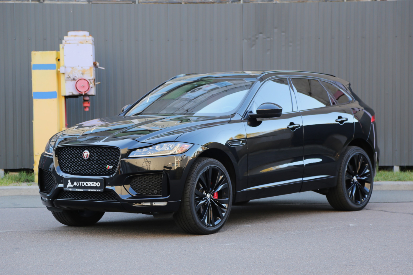 Jaguar F-Pace