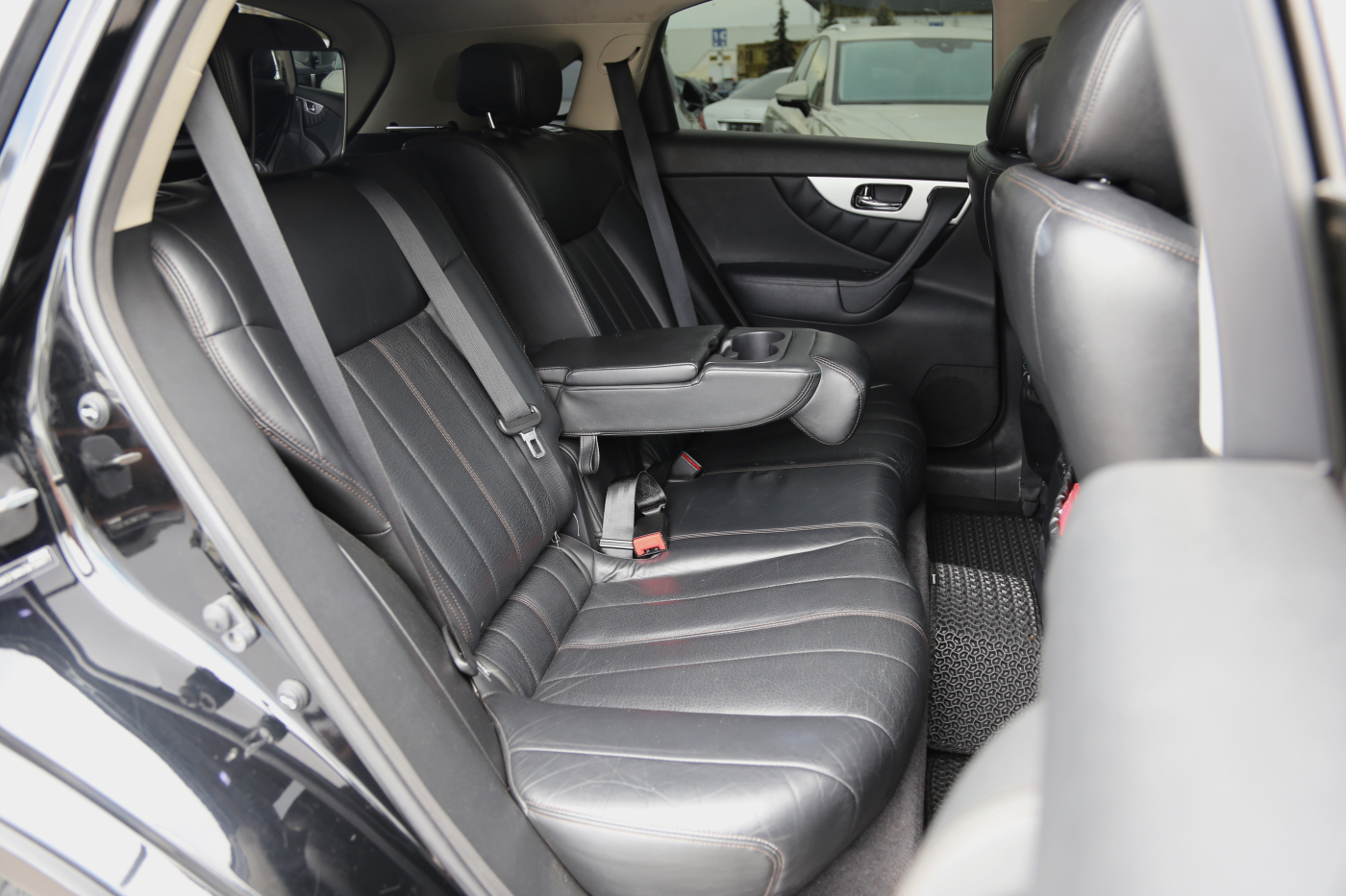 Infiniti FX 35