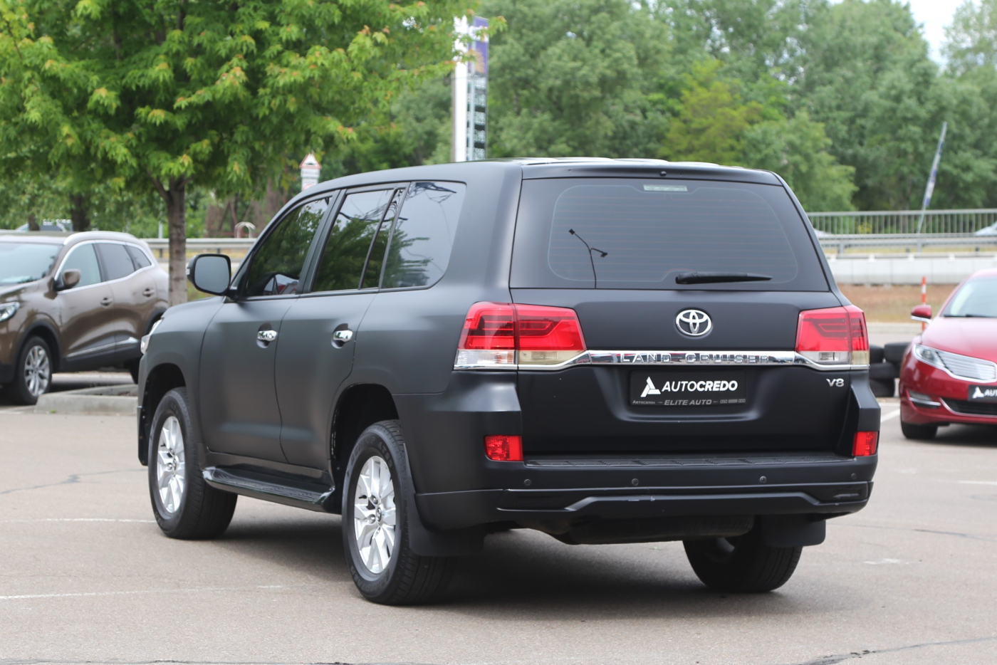 Toyota Land Cruiser (все)