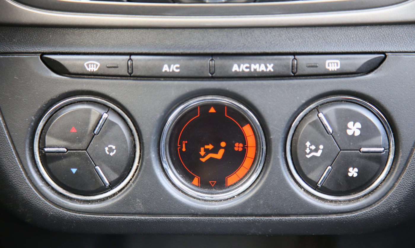 Peugeot 301