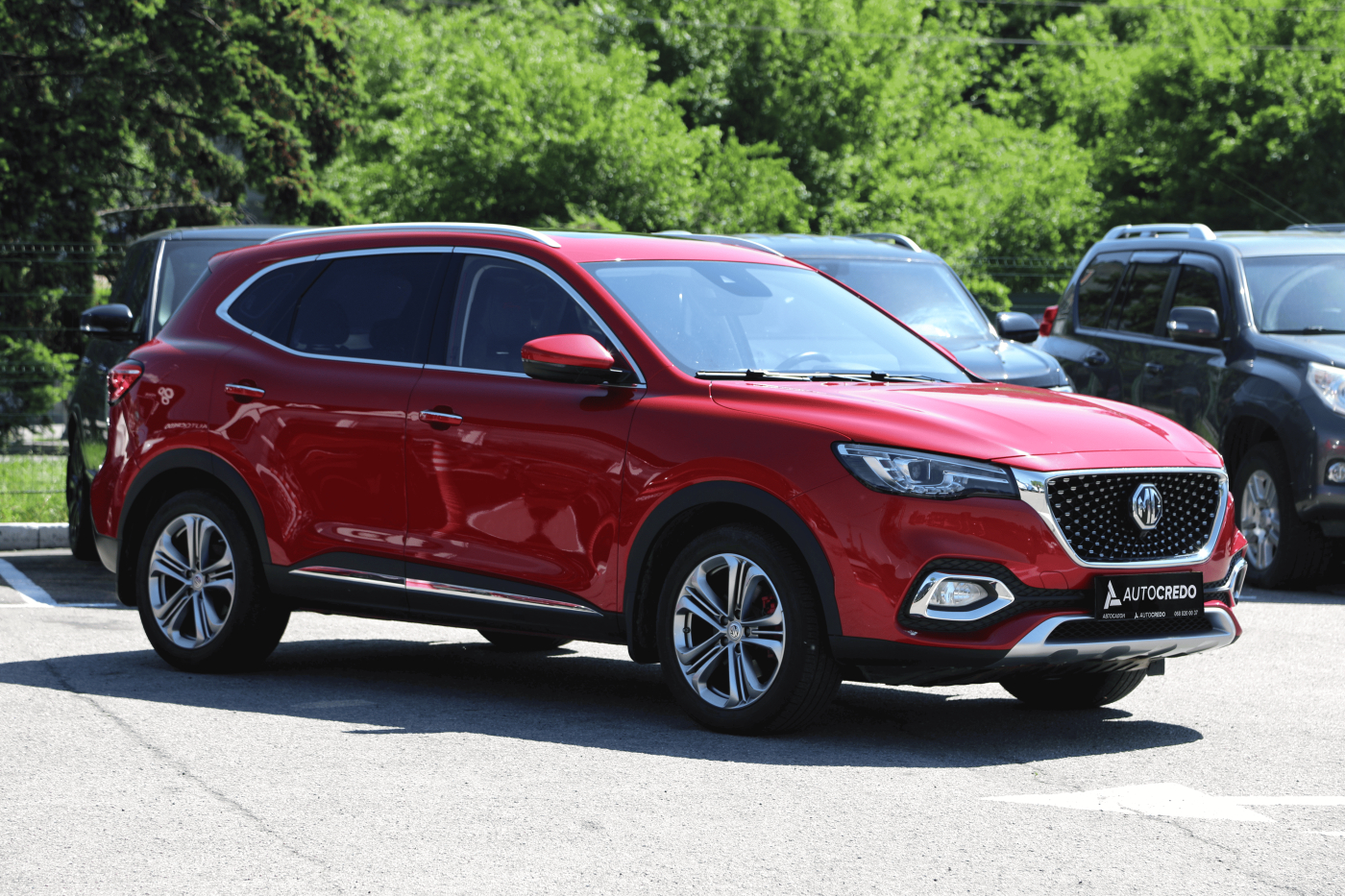 MG HS
