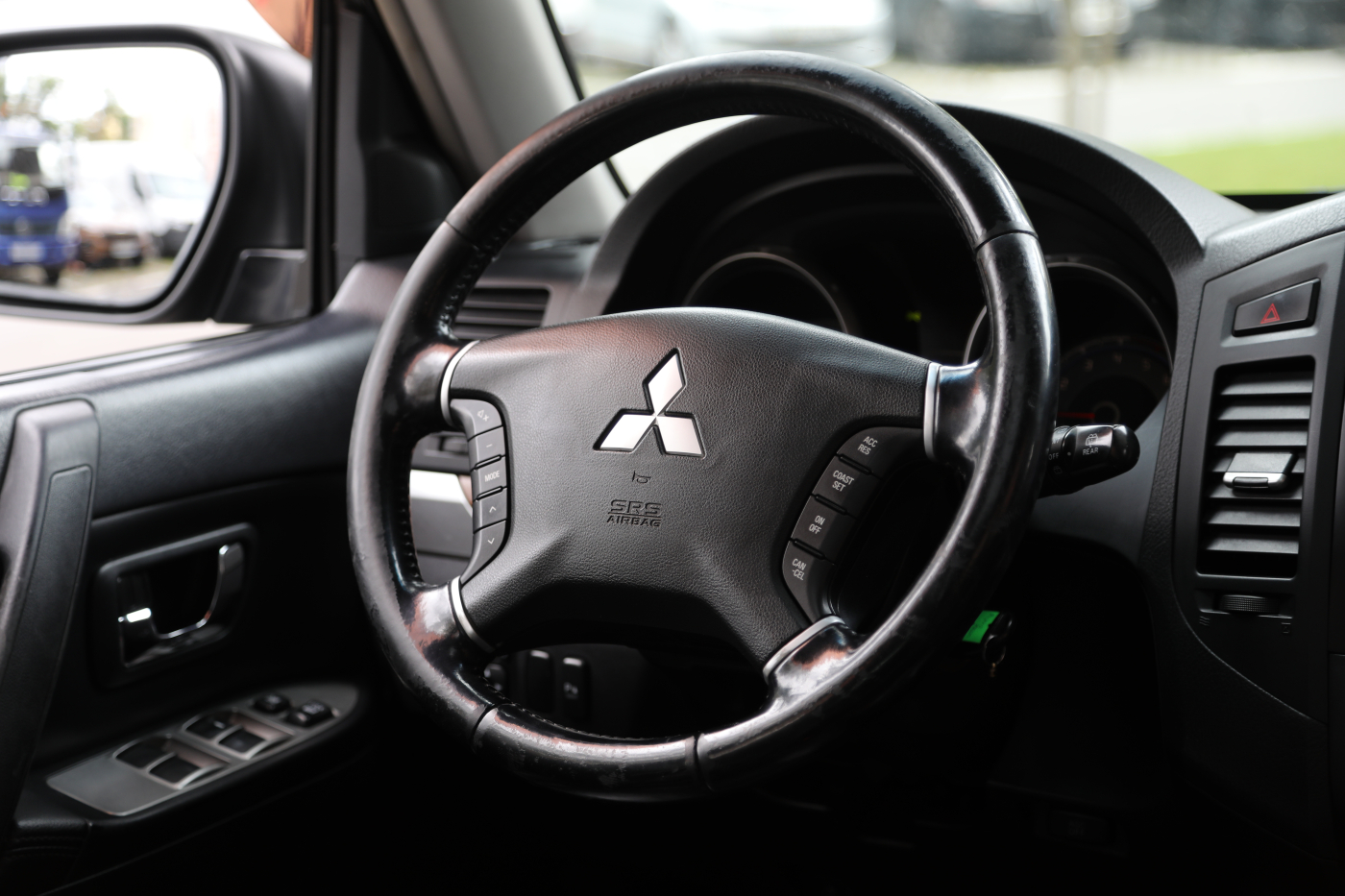 Mitsubishi Pajero Wagon