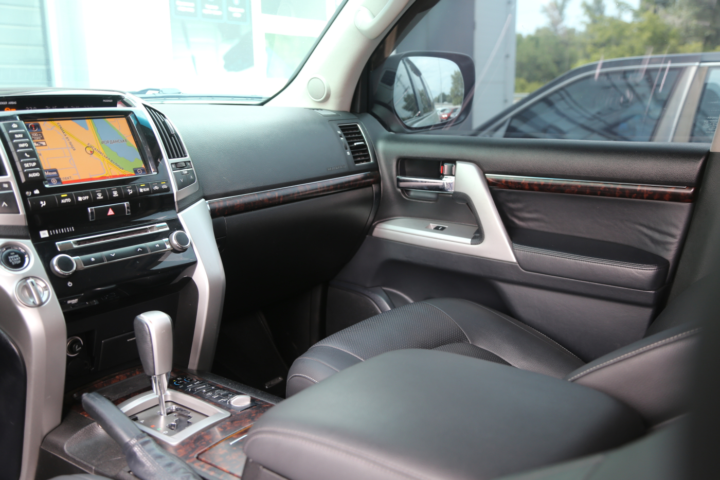 Toyota Land Cruiser (все)