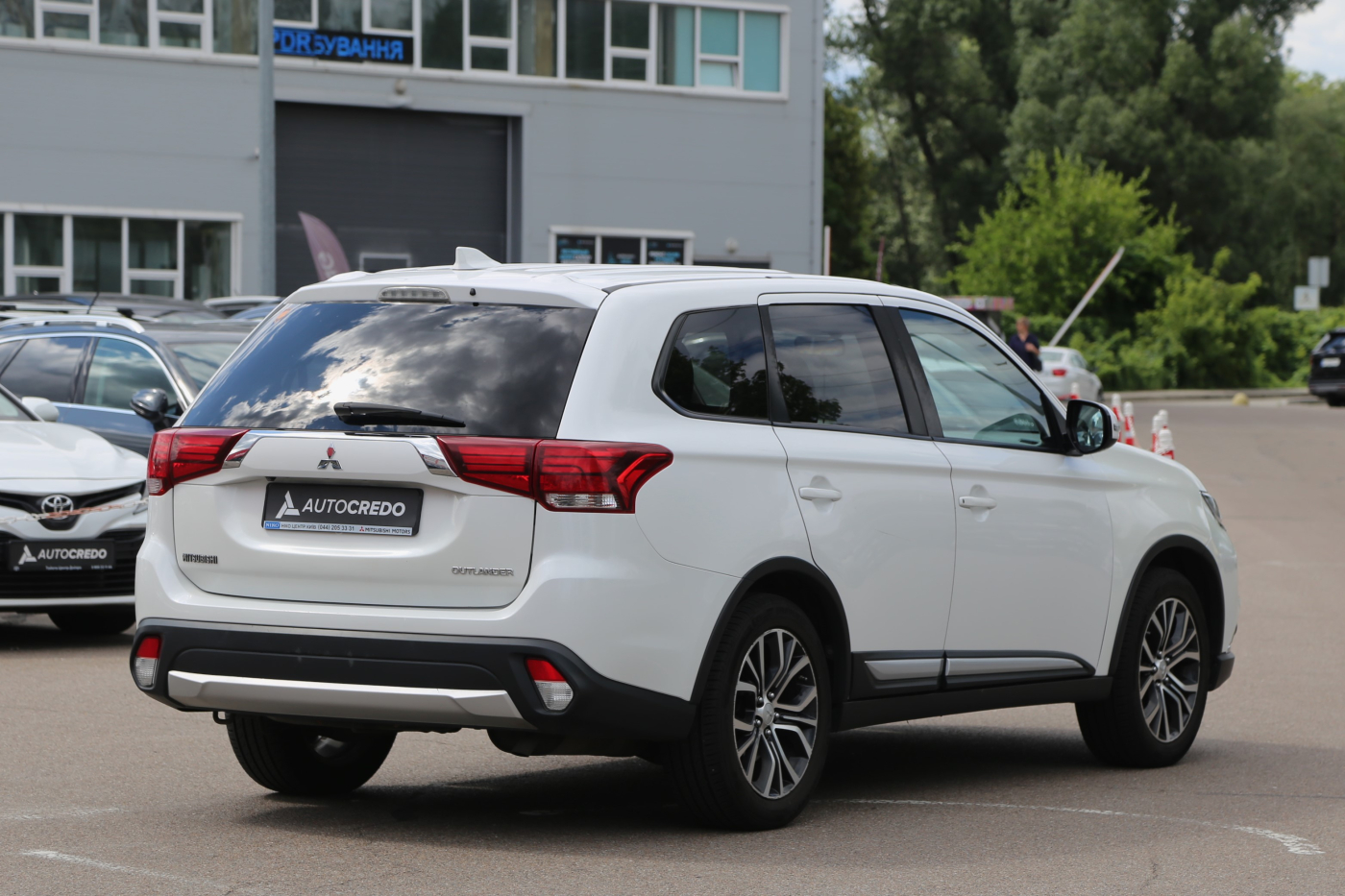 Mitsubishi Outlander