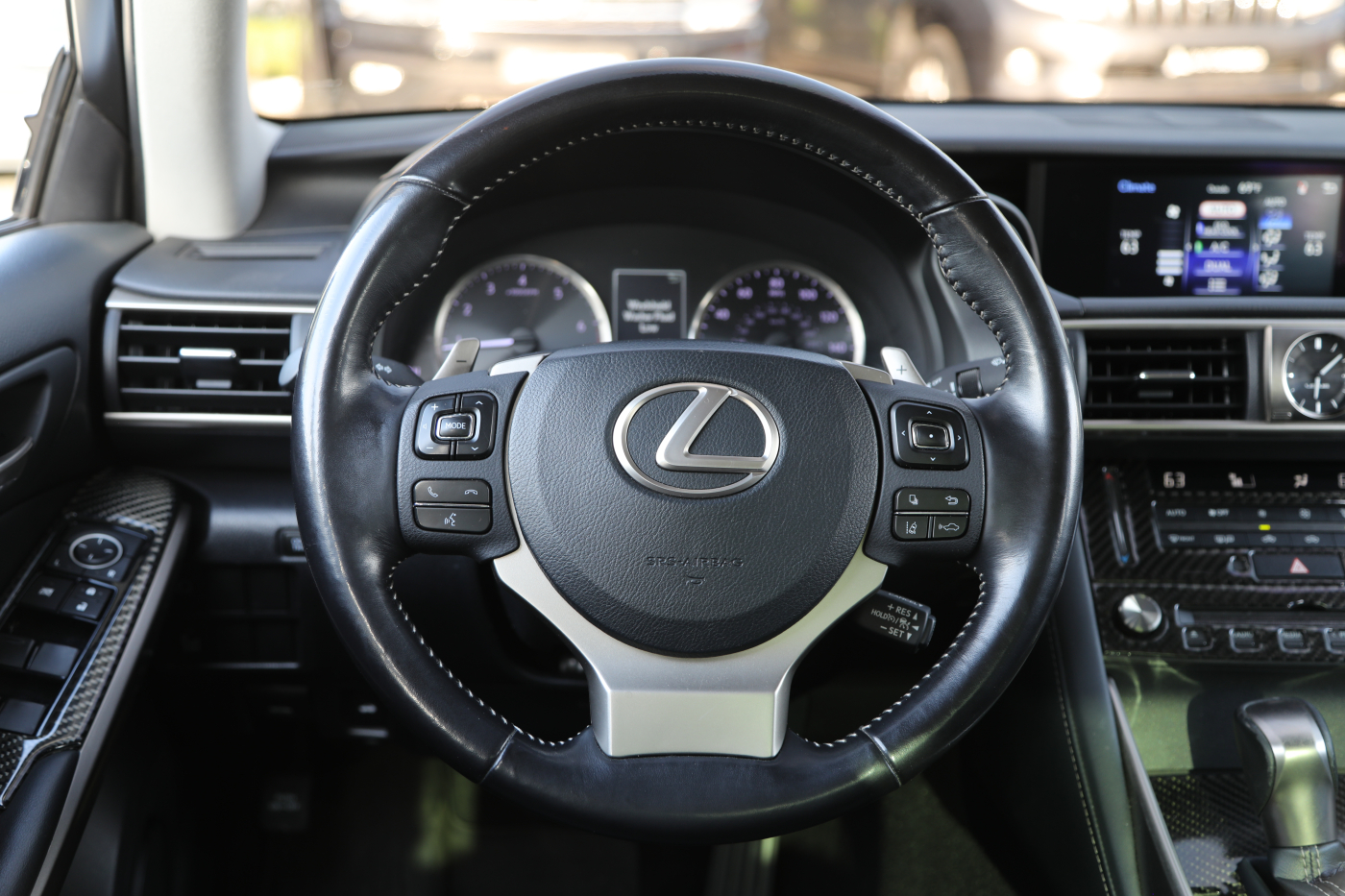 Lexus IS