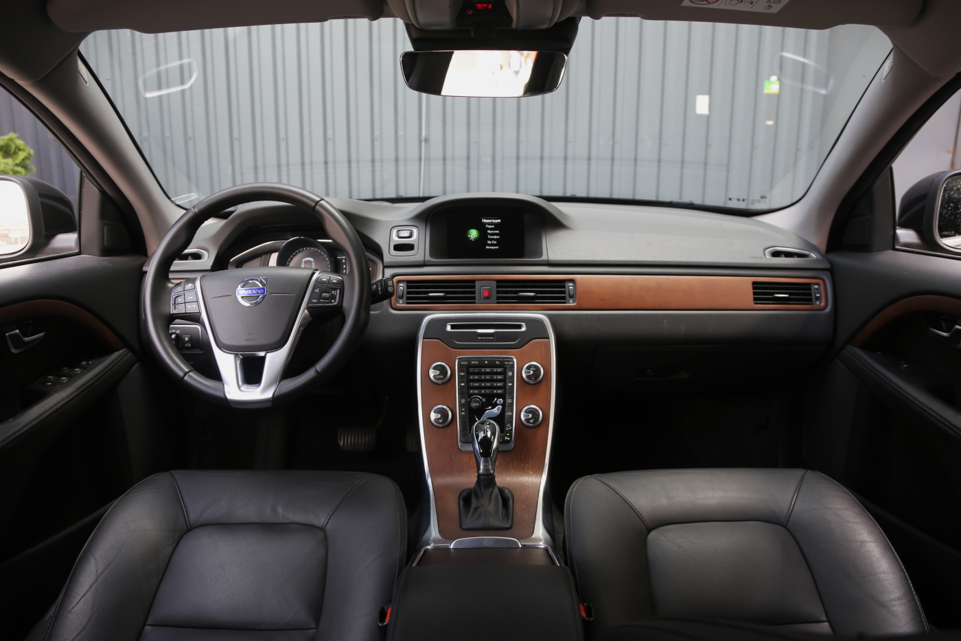 Volvo XC70
