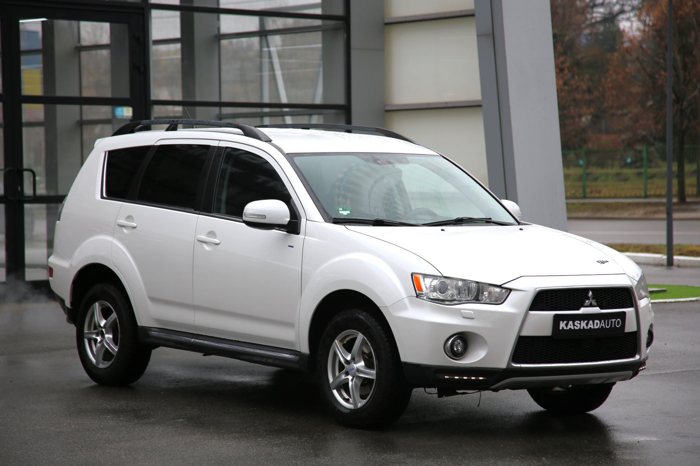 Mitsubishi Outlander XL