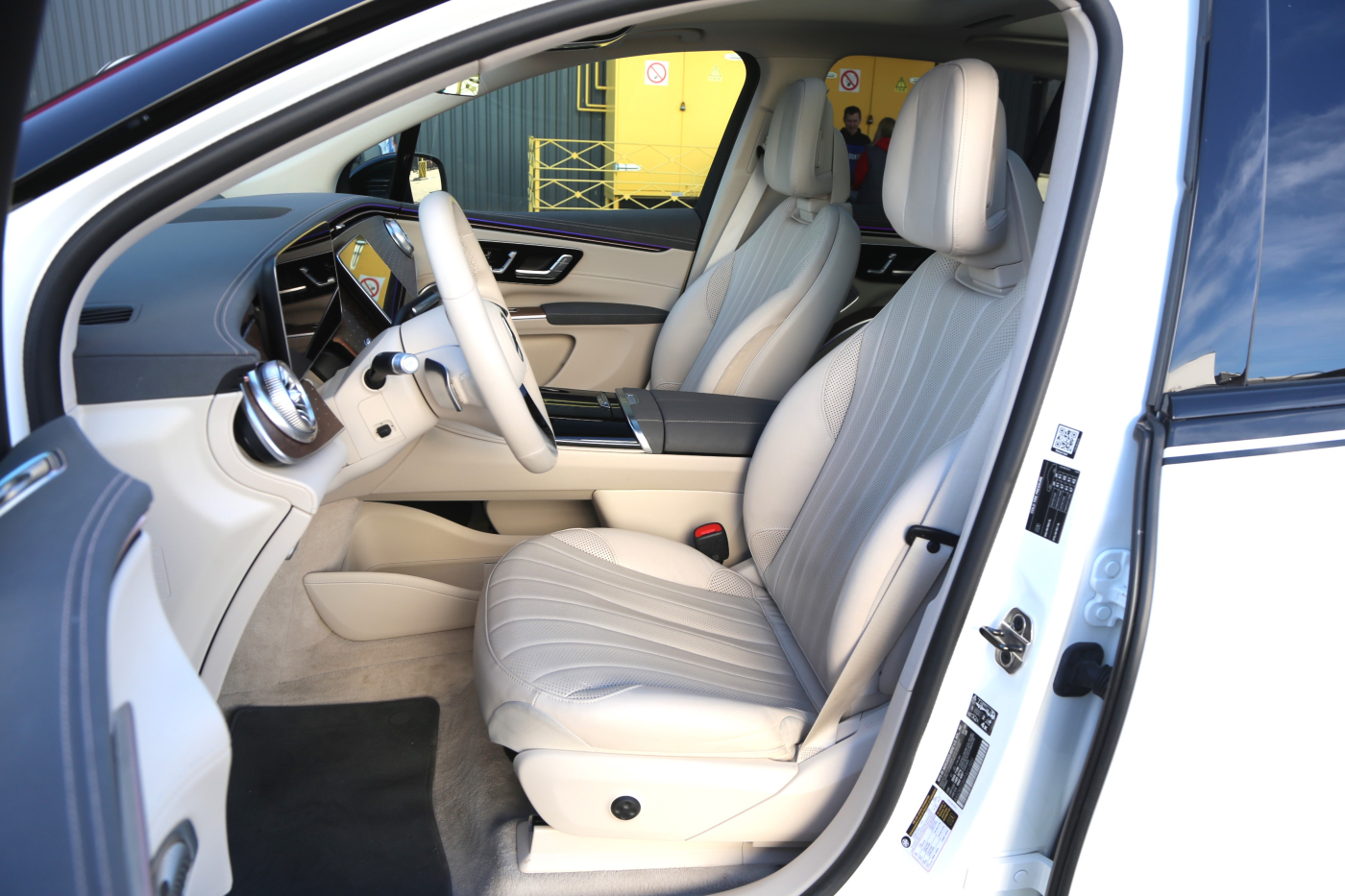 Mercedes-Benz EQS SUV