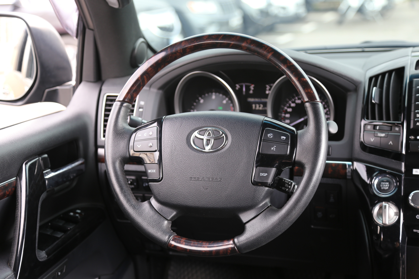 Toyota Land Cruiser (все)