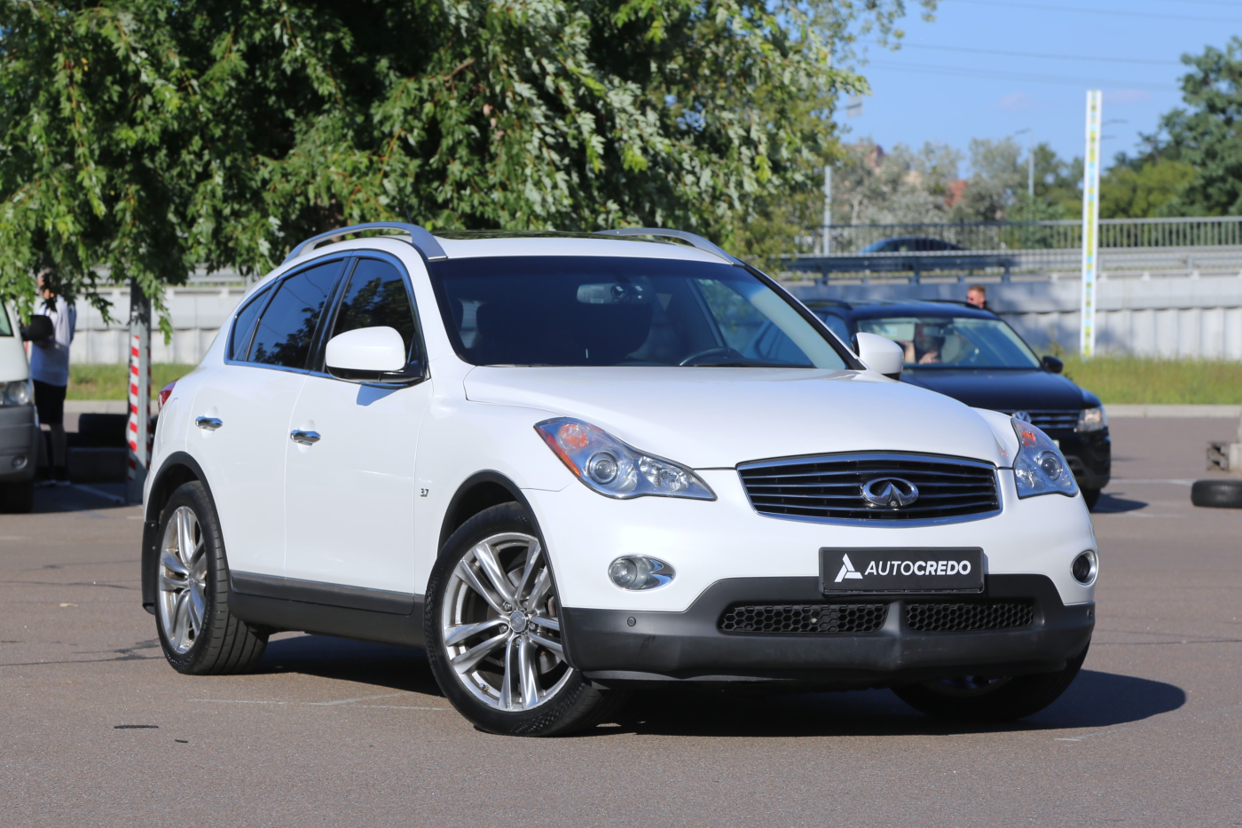 Infiniti QX50