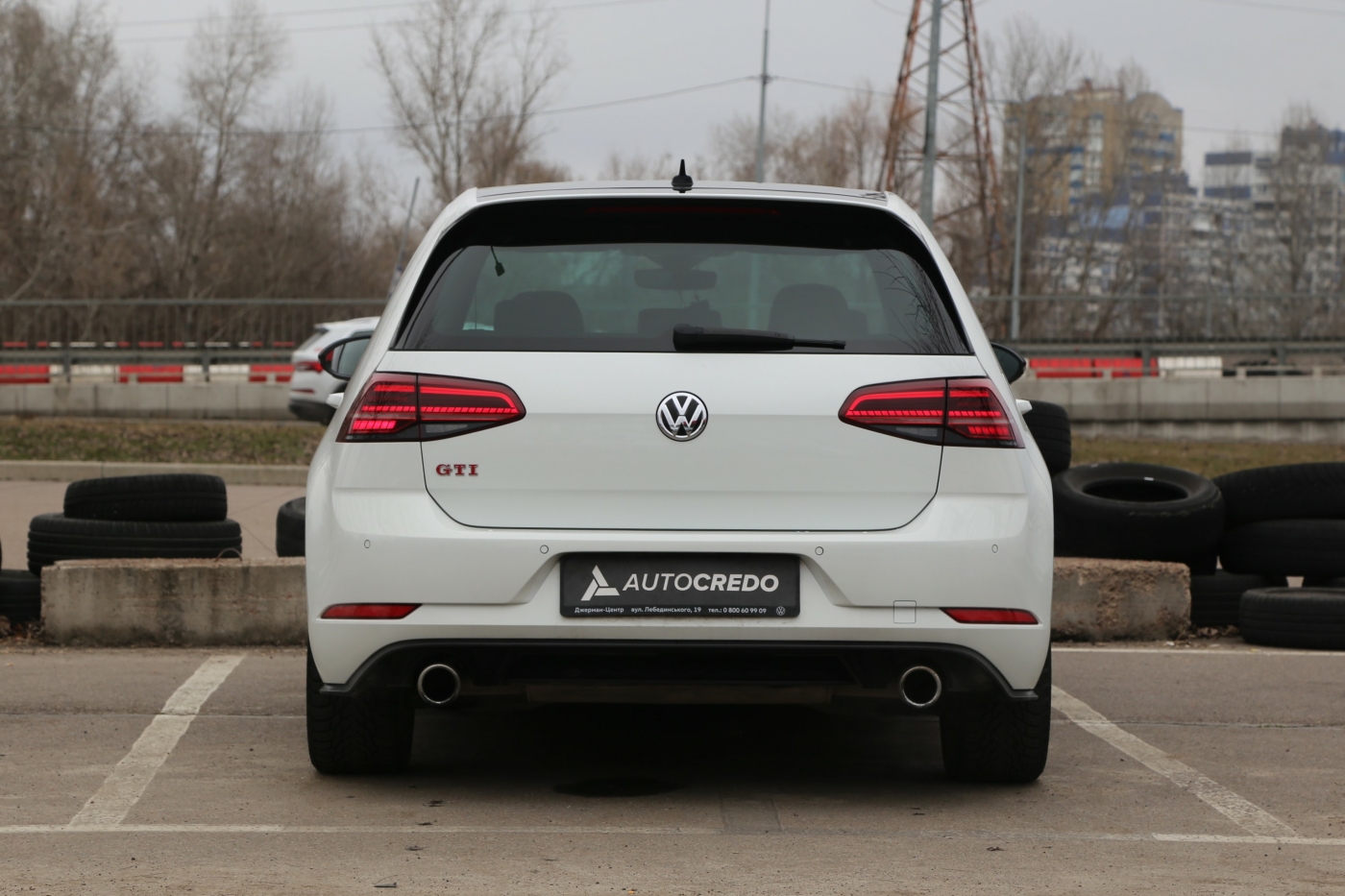 Volkswagen Golf GTI