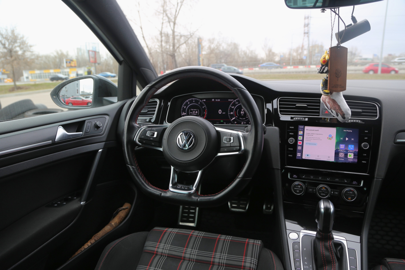 Volkswagen Golf GTI