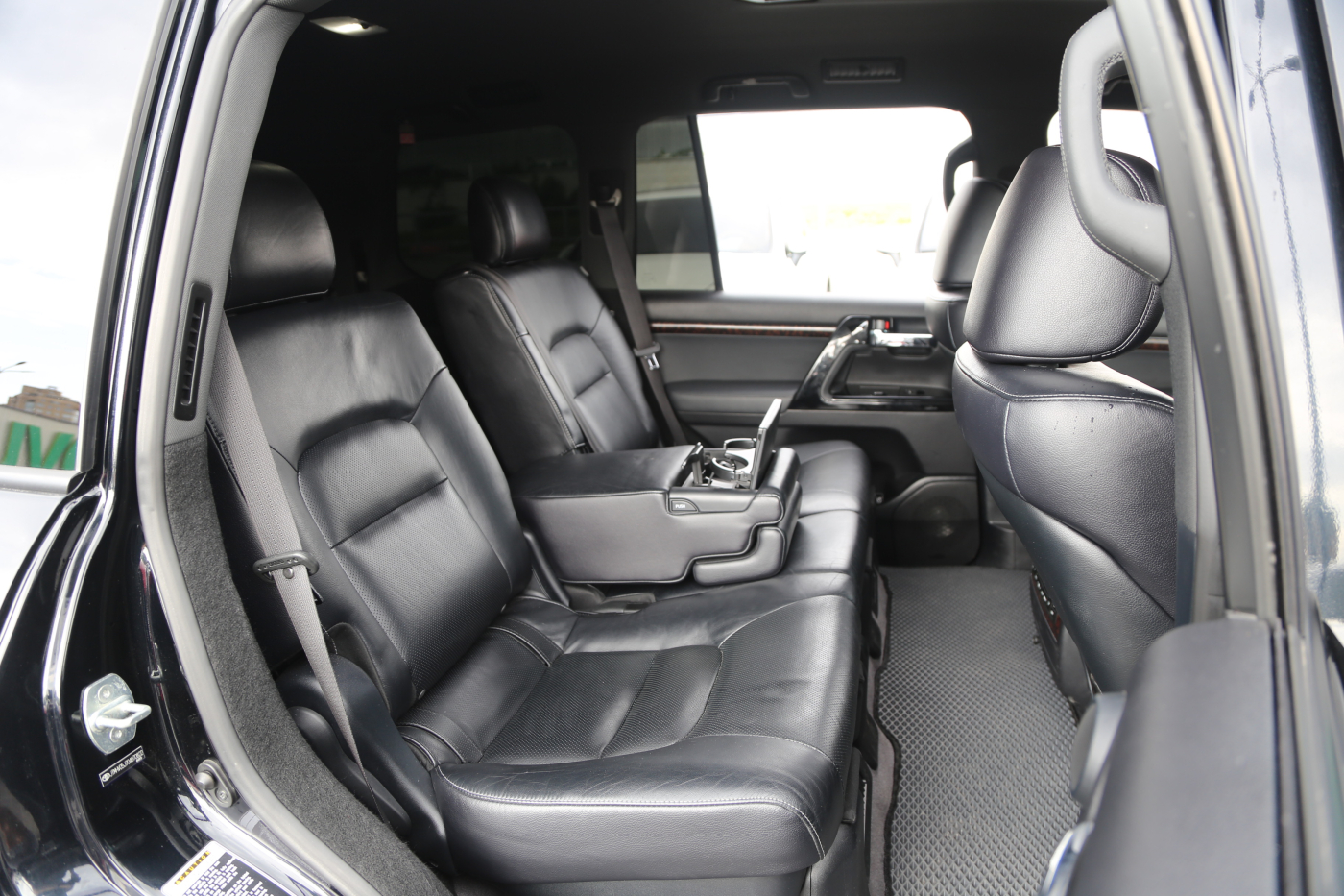 Toyota Land Cruiser (все)