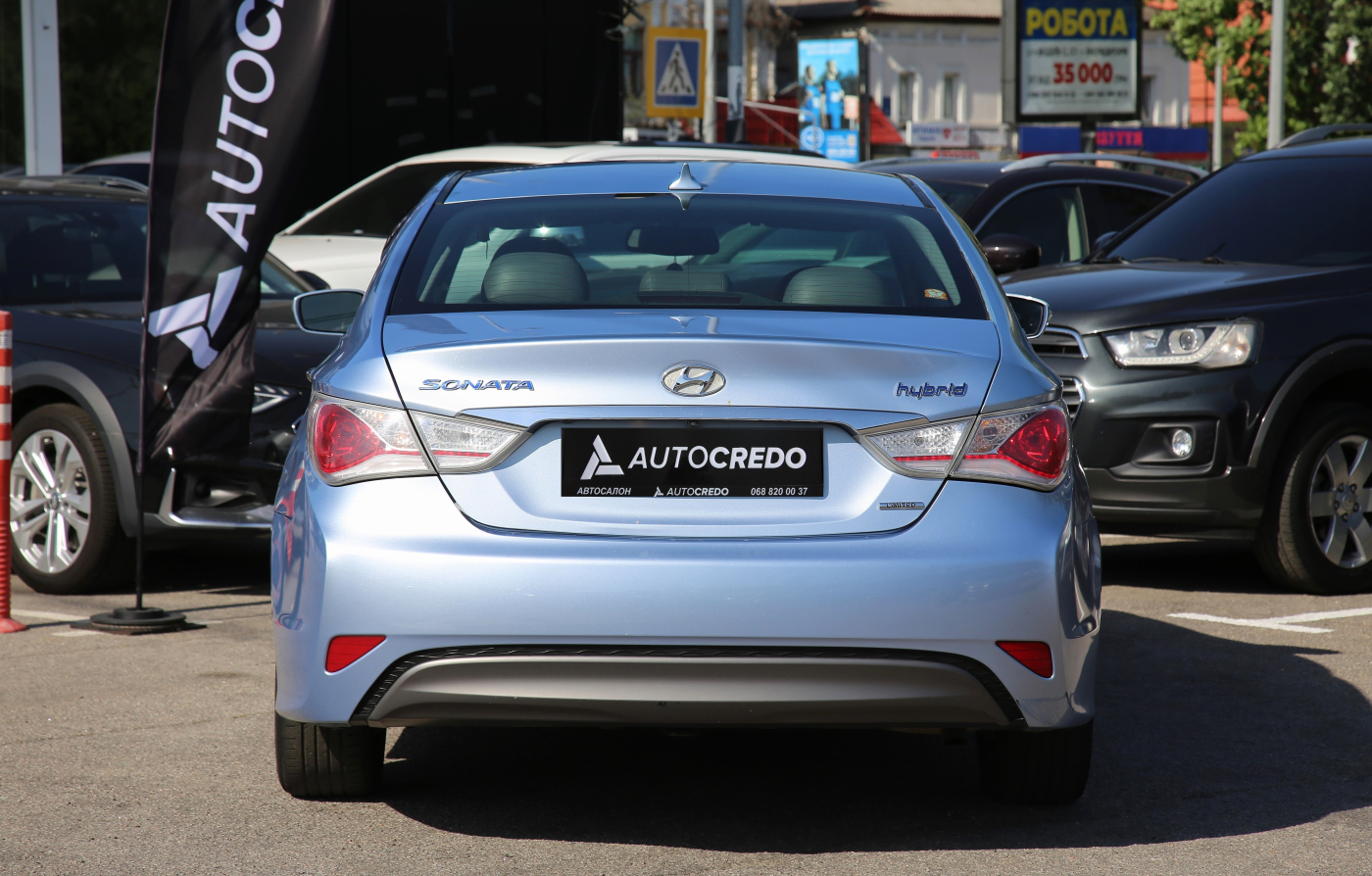 Hyundai Sonata
