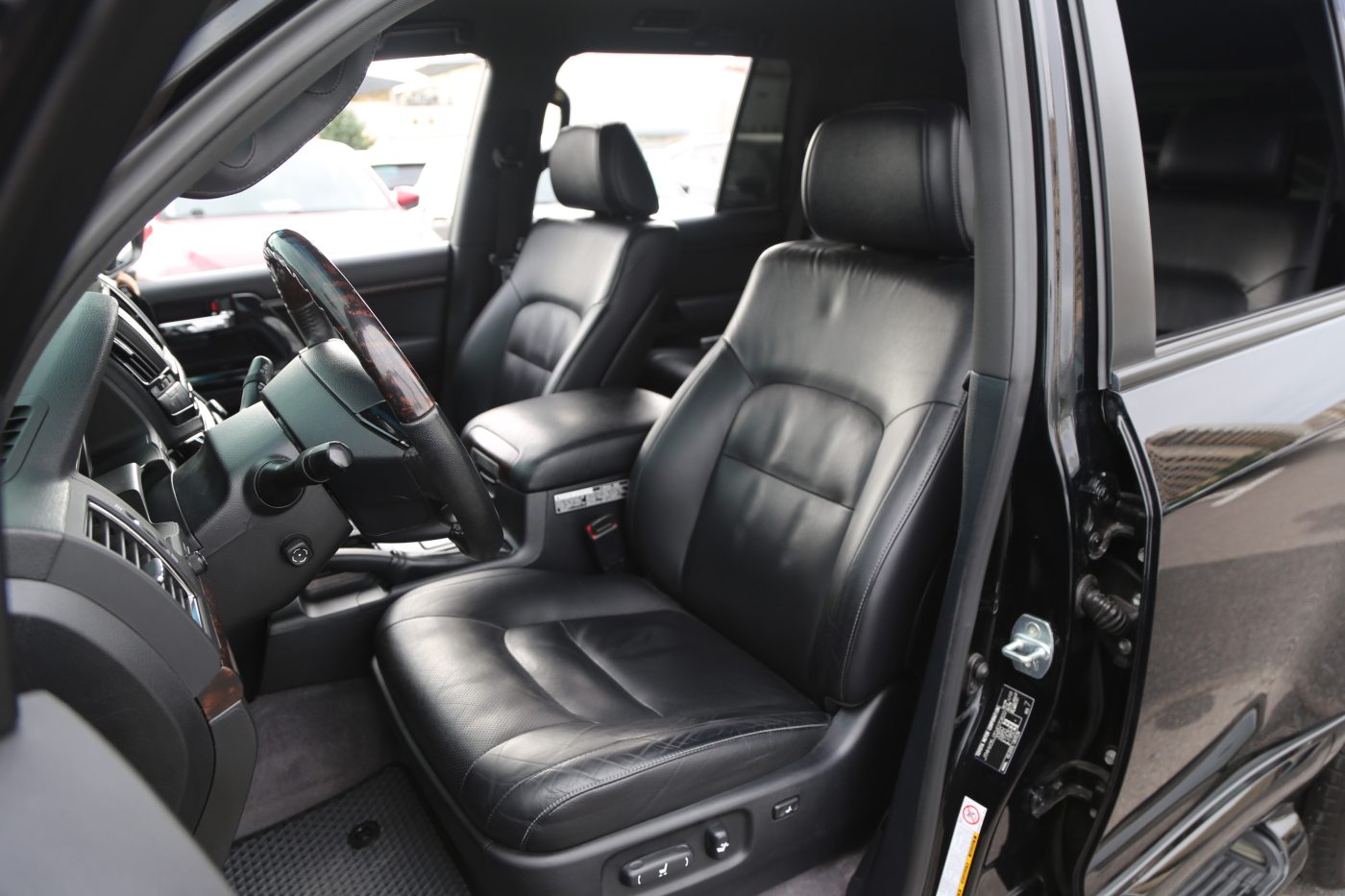 Toyota Land Cruiser (все)