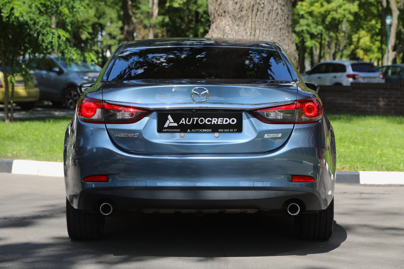 Mazda 6