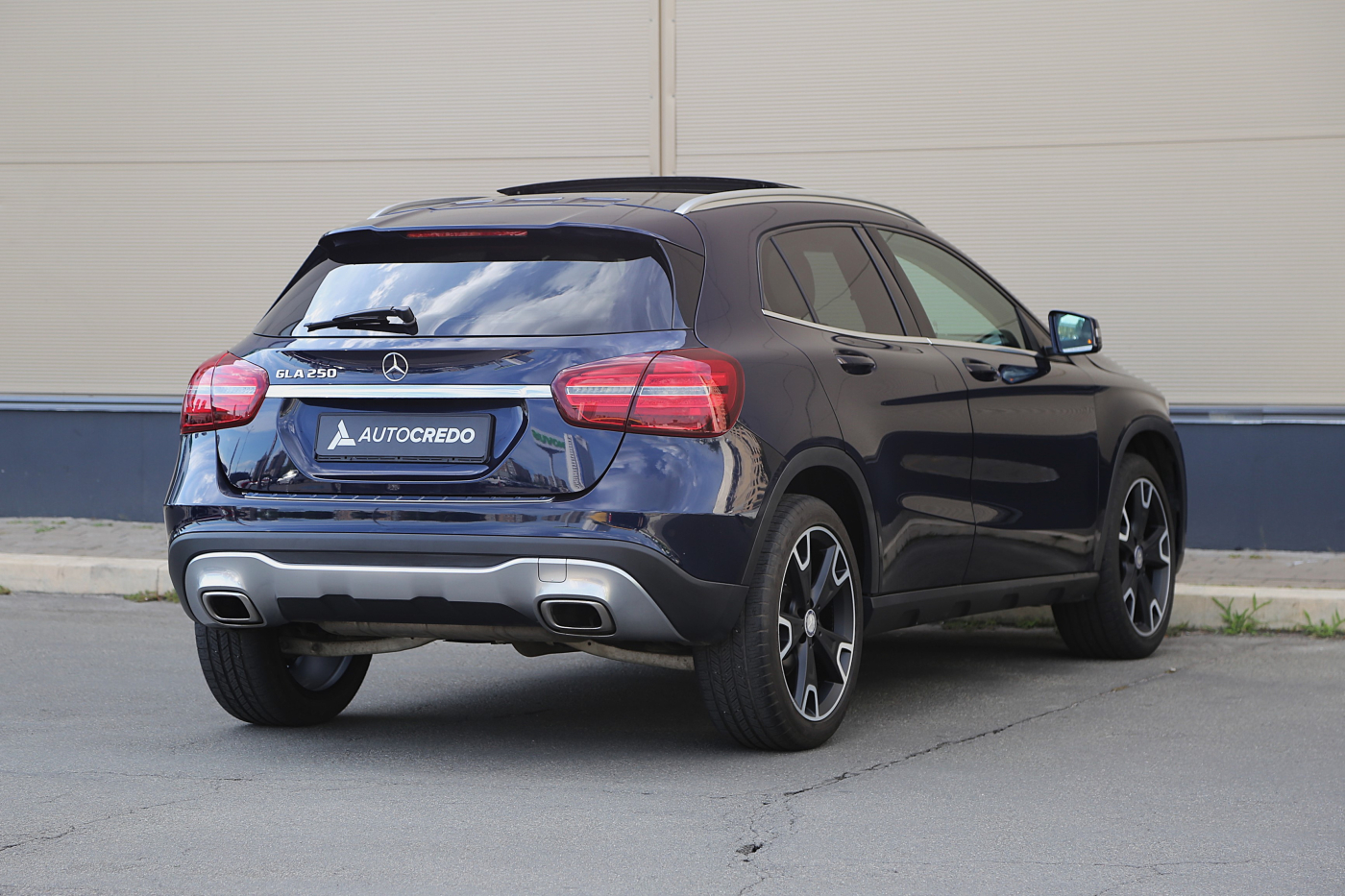 Mercedes-Benz GLA-Class