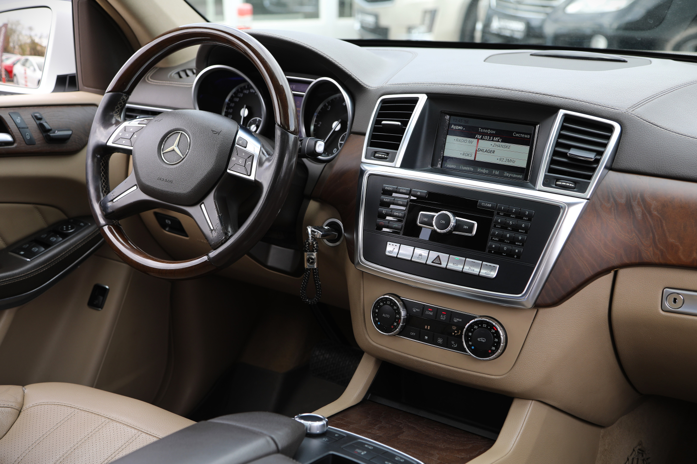 Mercedes-Benz GL-Class