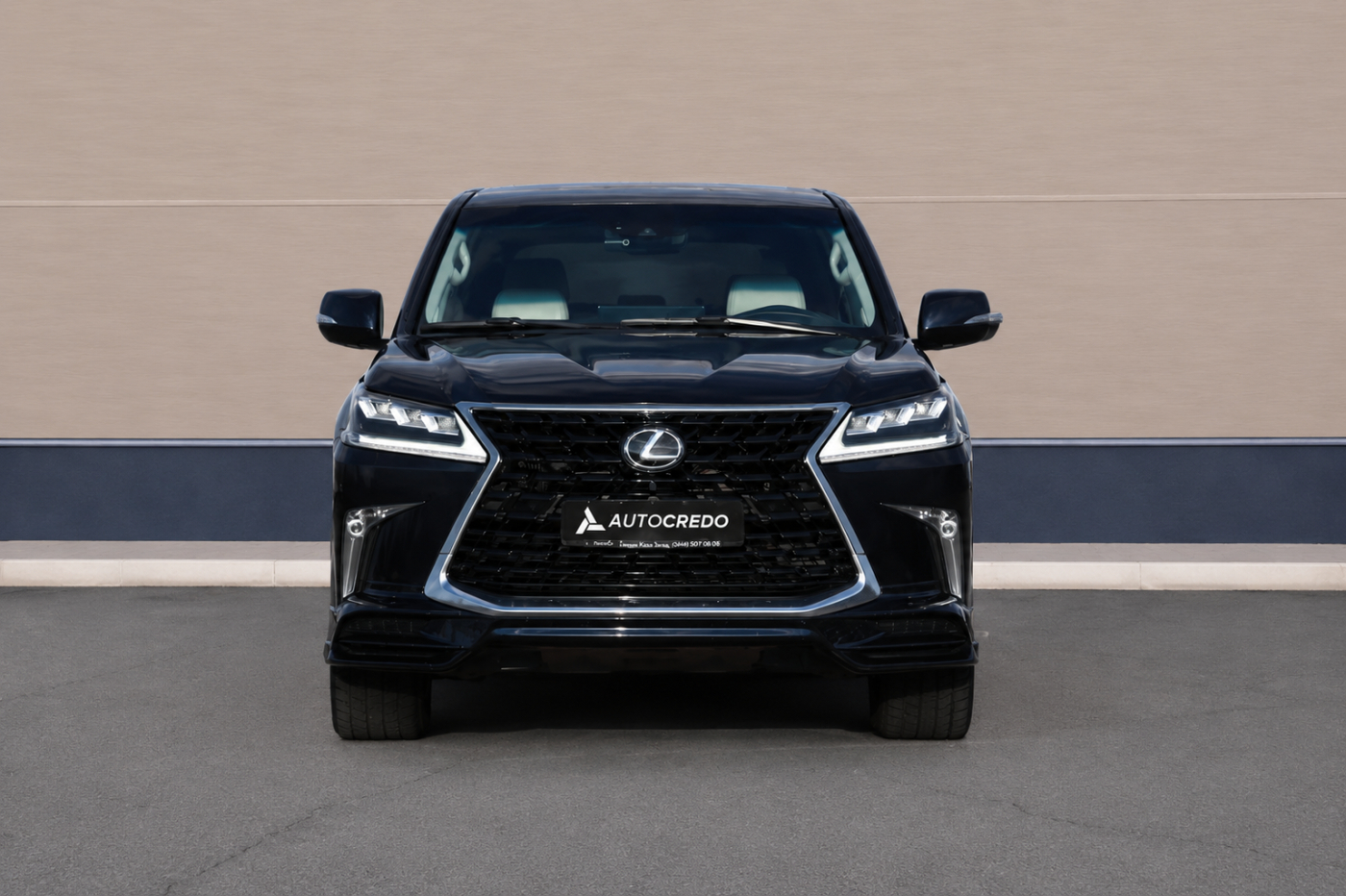 Lexus LX