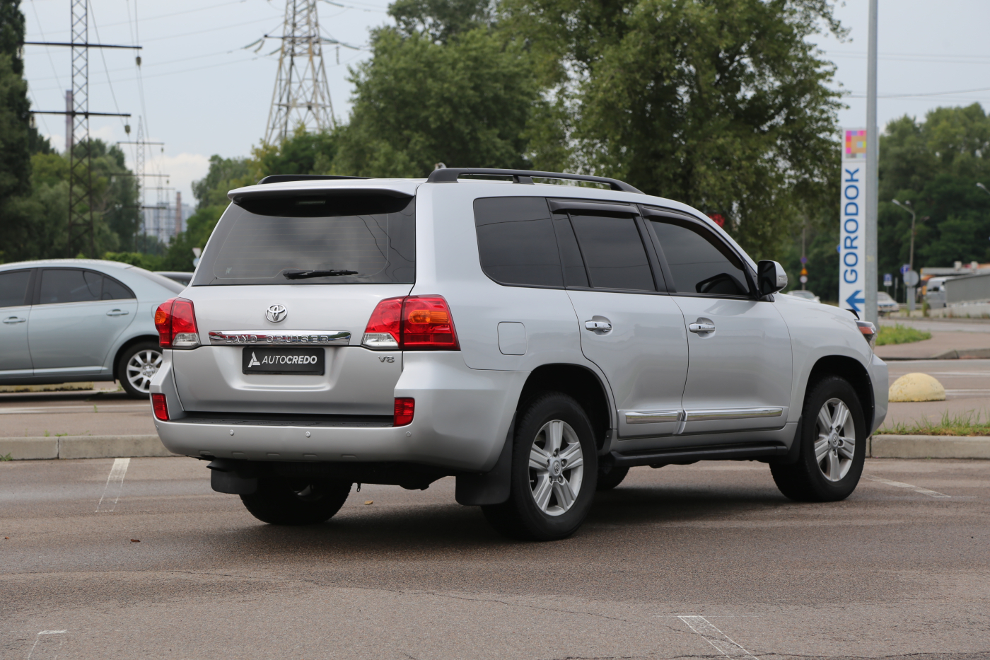 Toyota Land Cruiser (все)