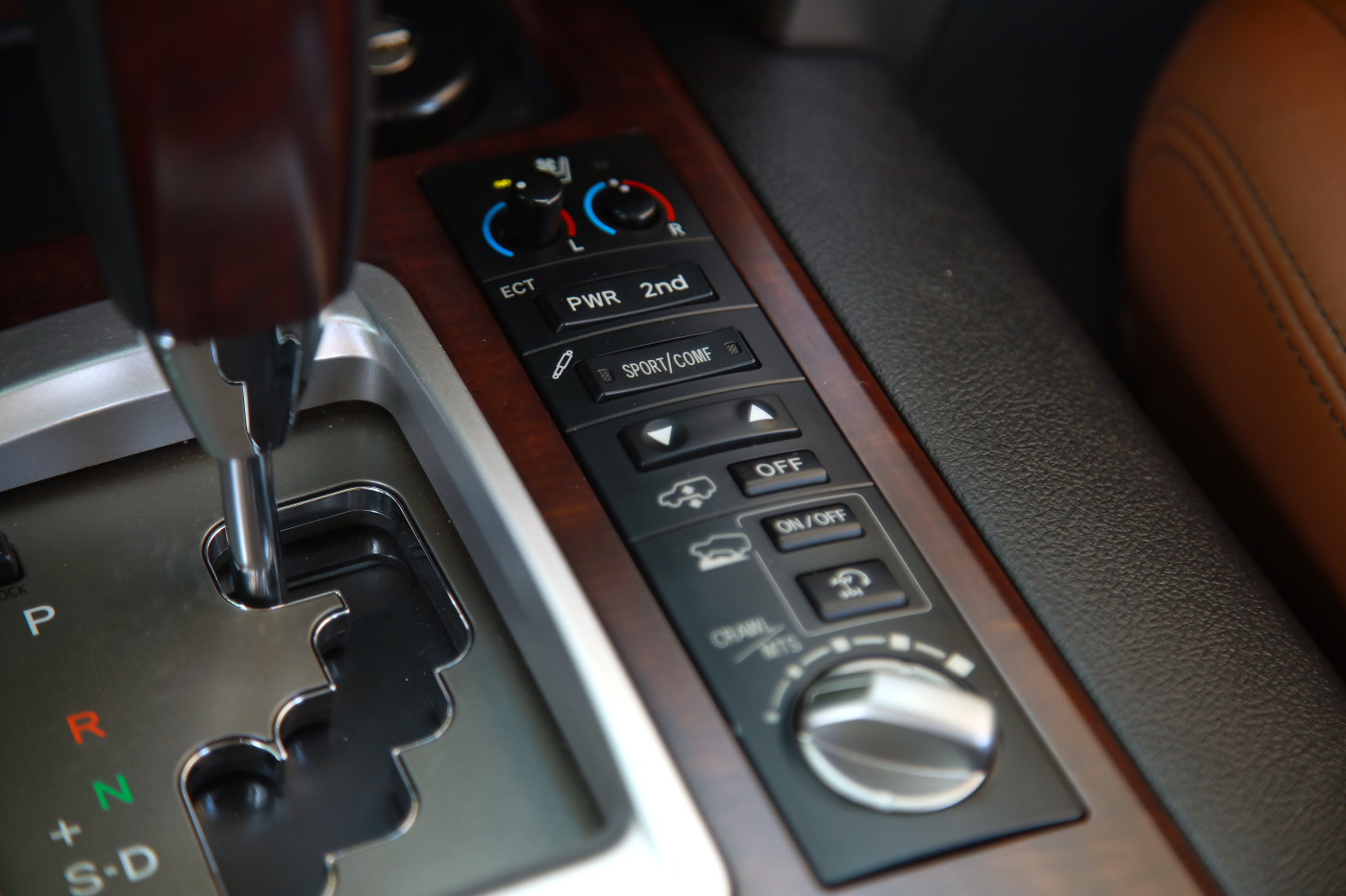 Toyota Land Cruiser (все)