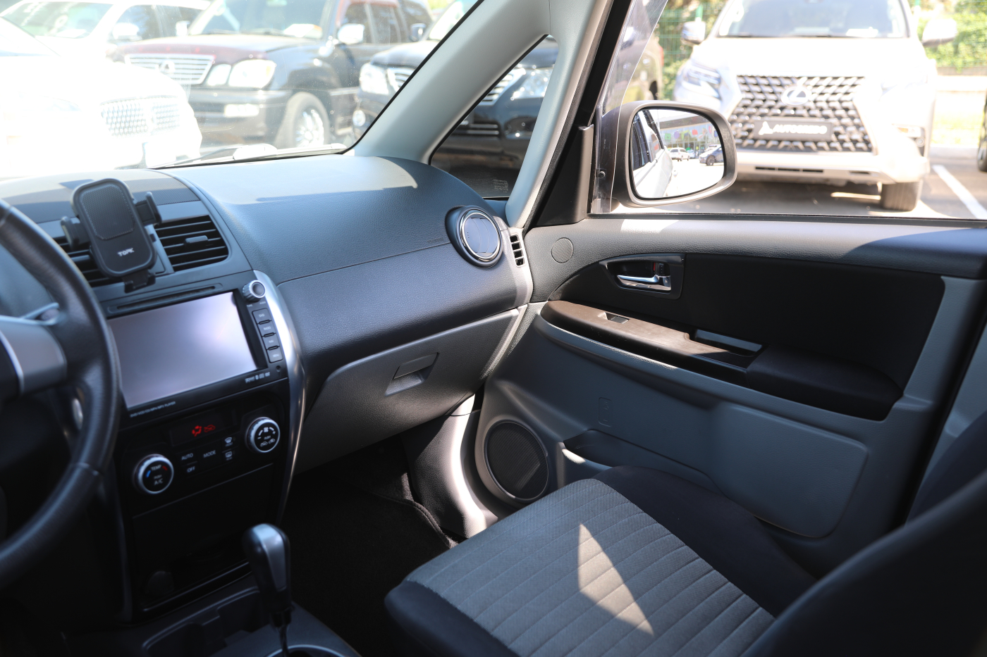 Suzuki SX4