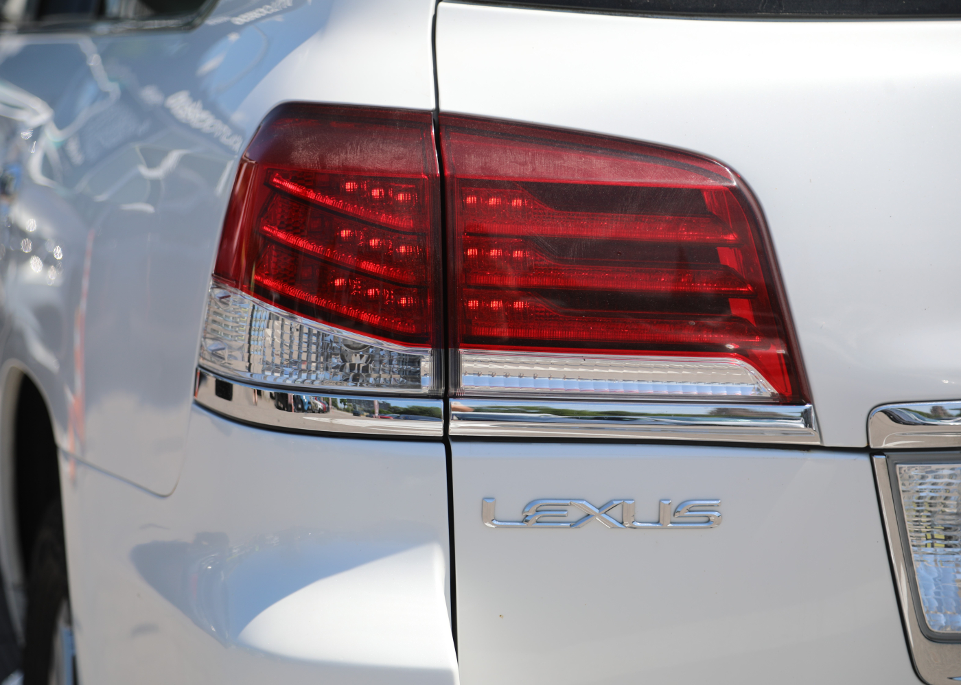 Lexus LX